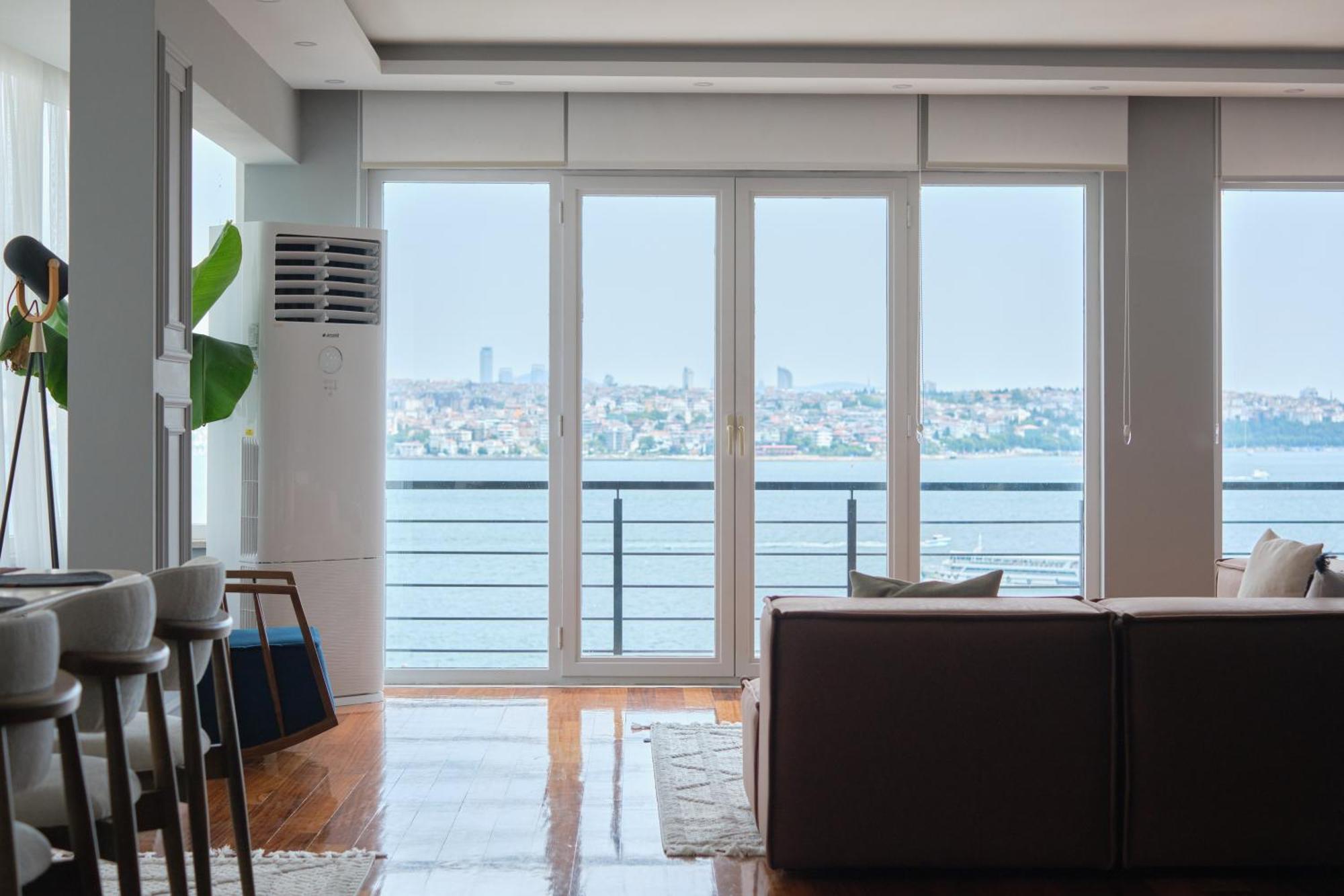 Apartment Modern Duplex Bosphorus View With Teracce
