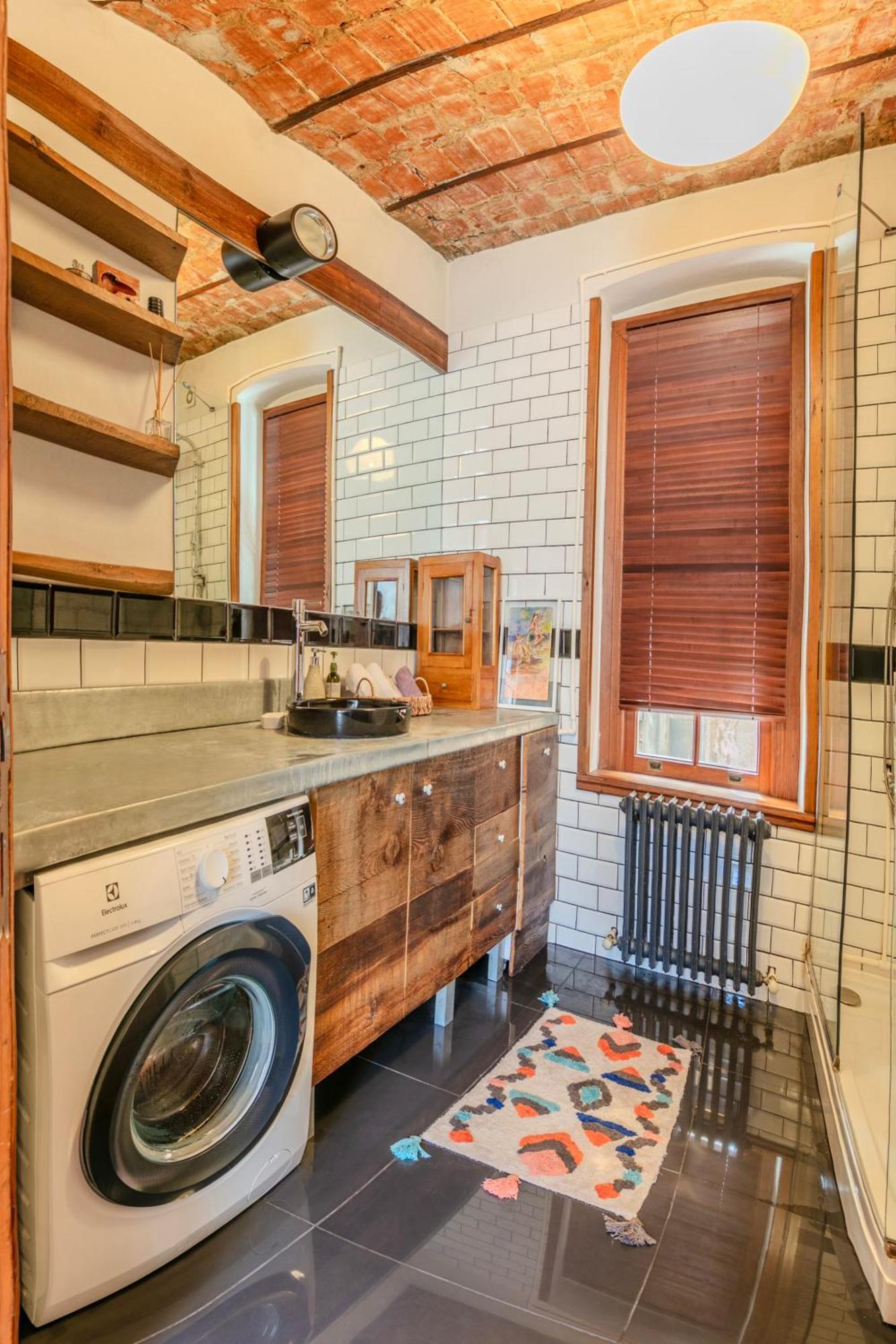 Historic Spacious Galata