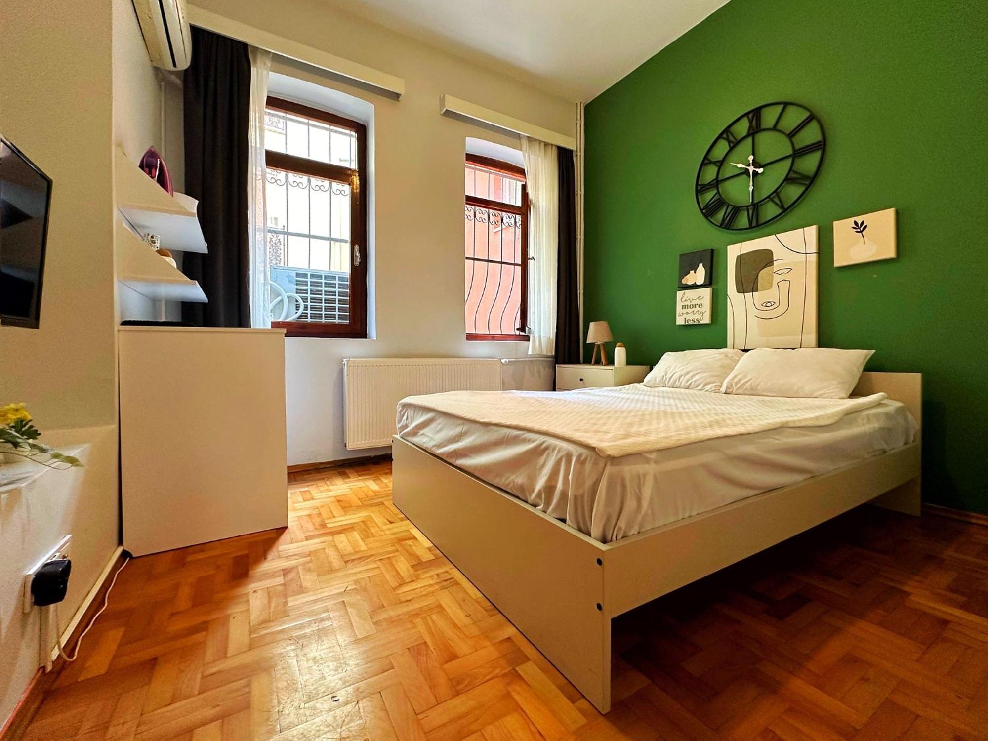 Triplex In Taksim Square With 3 Bedroom Apartment