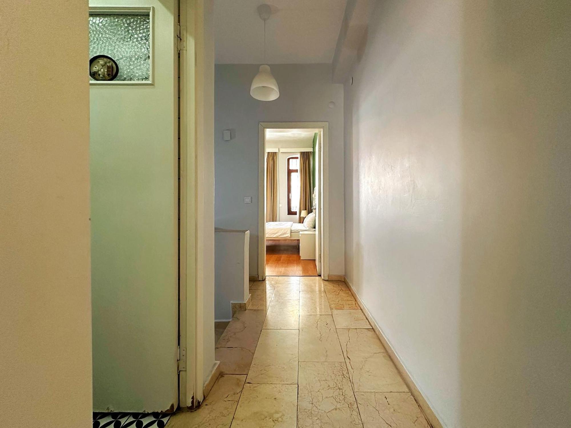Triplex In Taksim Square With 3 Bedroom Apartment *
