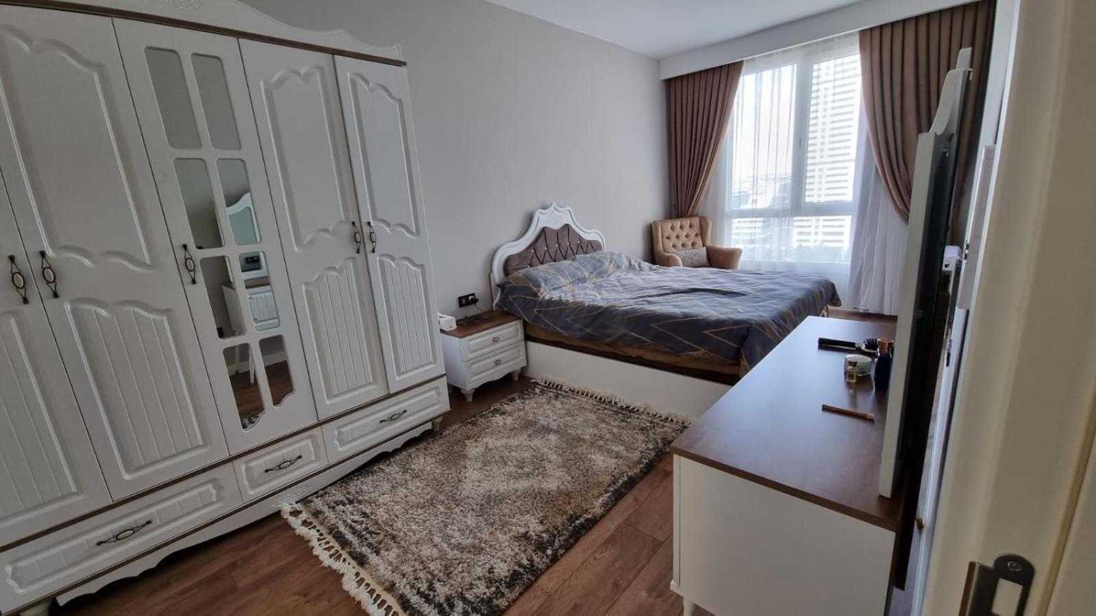 Toya Next B Apartment *