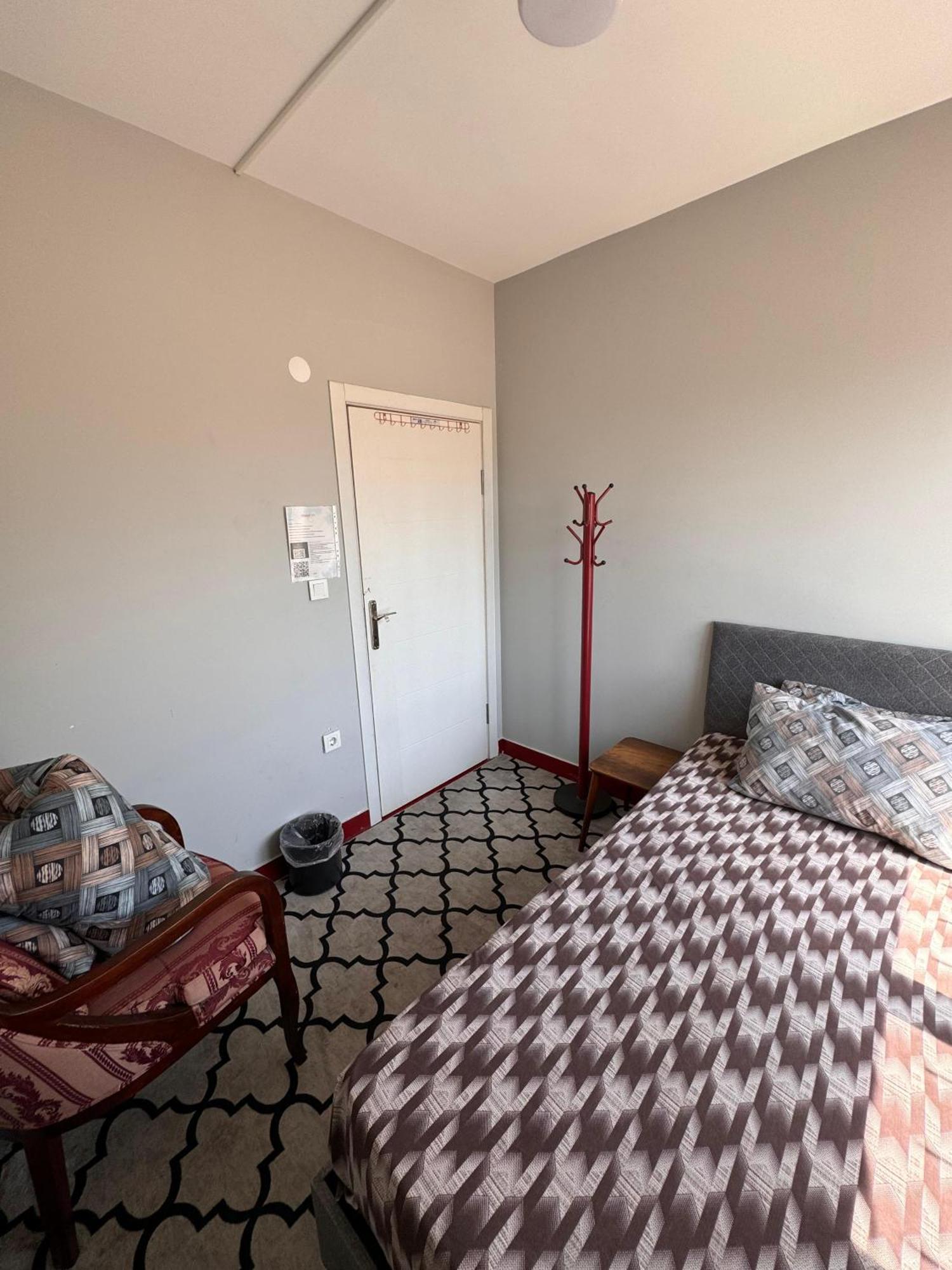 Homestay Transit 7 *