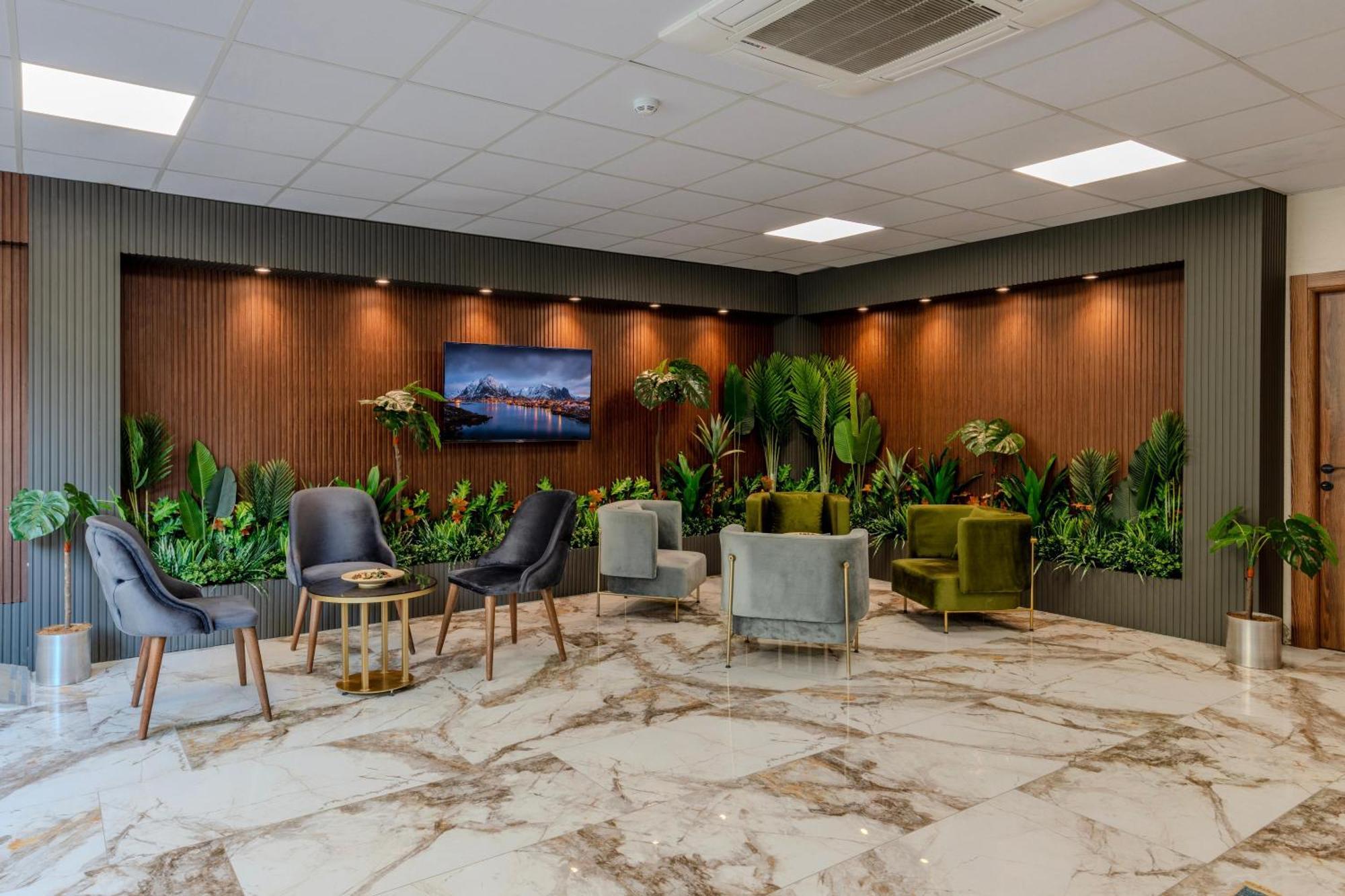 Hotel The Business Class 3*