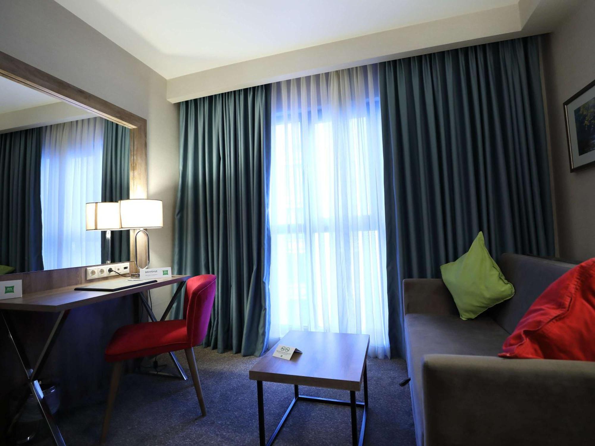 Otel Ibis Styles Bomonti 4*