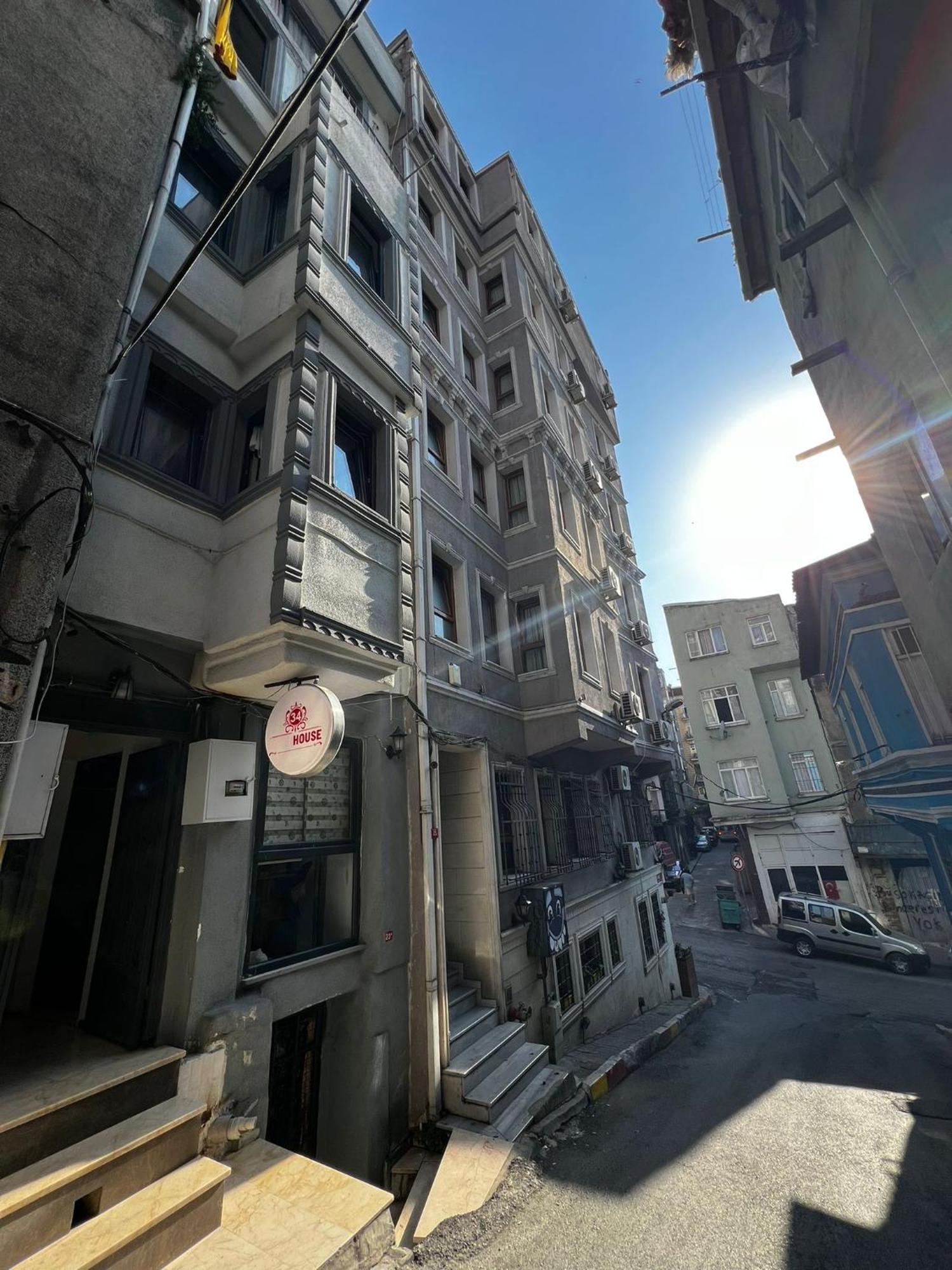 Otel Zeus Economy *