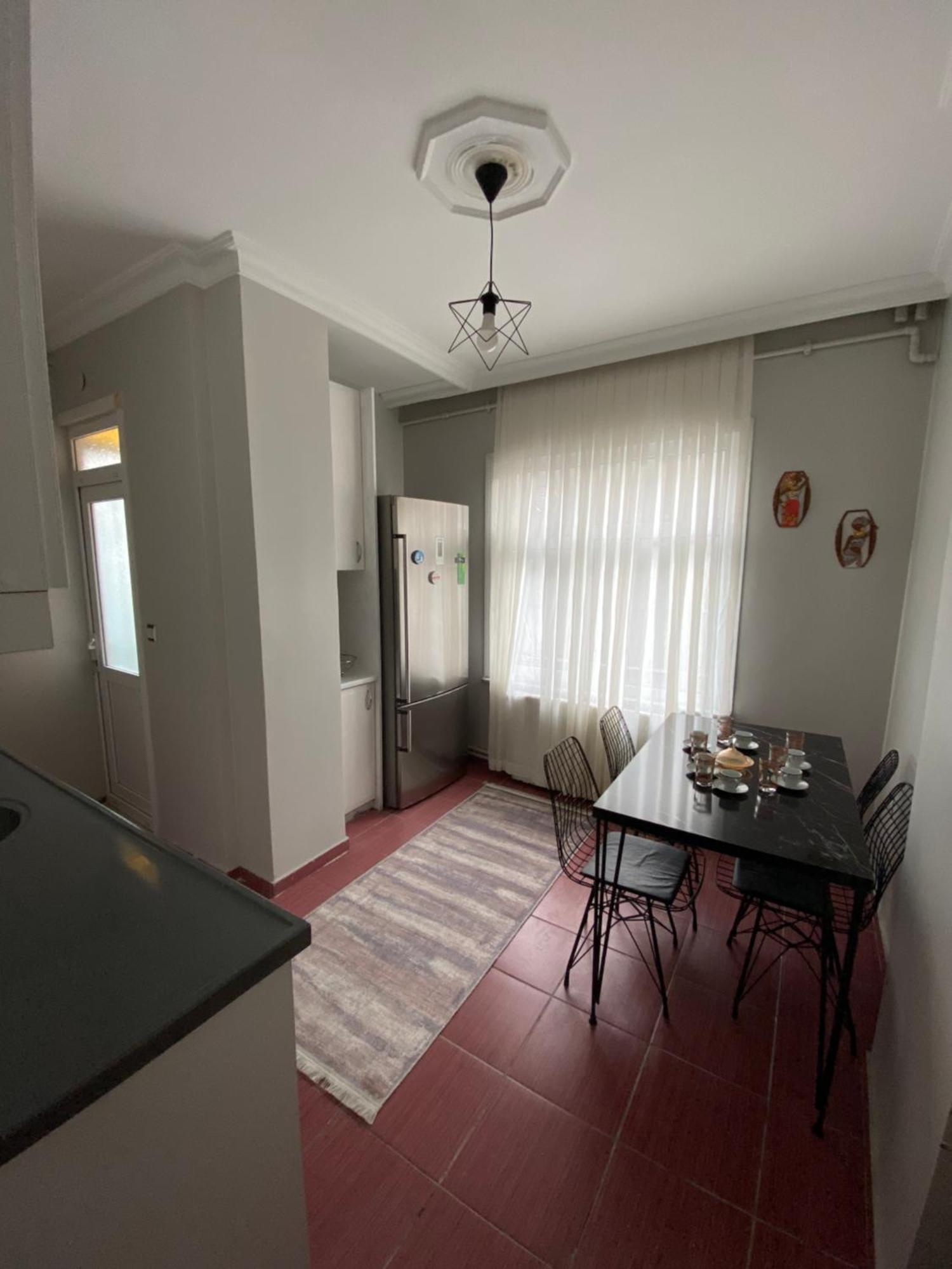 Noble House Apartment