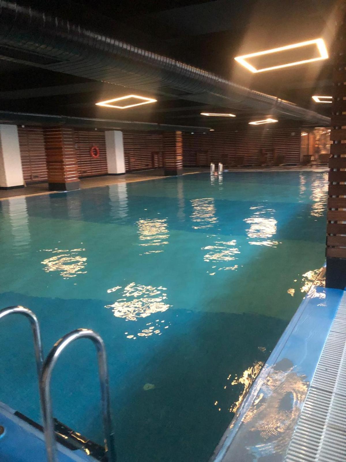 Kadikoeyuen Kalbinde Muekemmel Bir Apartment *