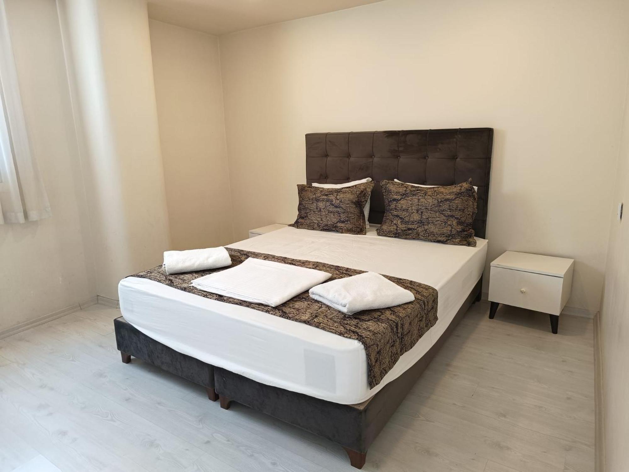 White Crown Ve Yasam Merkezi Aparthotel *