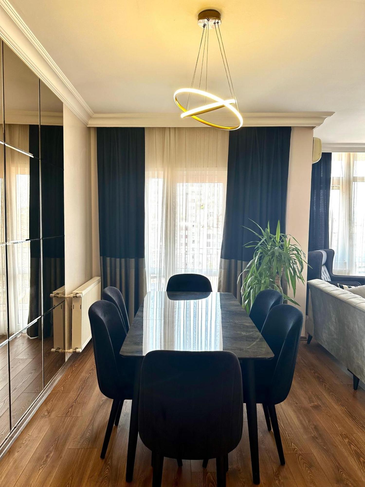 Cihangir Ekinci Plaza Apartment