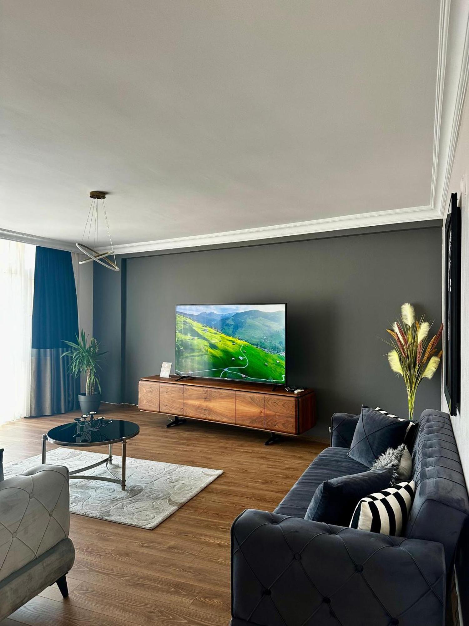 Cihangir Ekinci Plaza Apartment Istanbul
