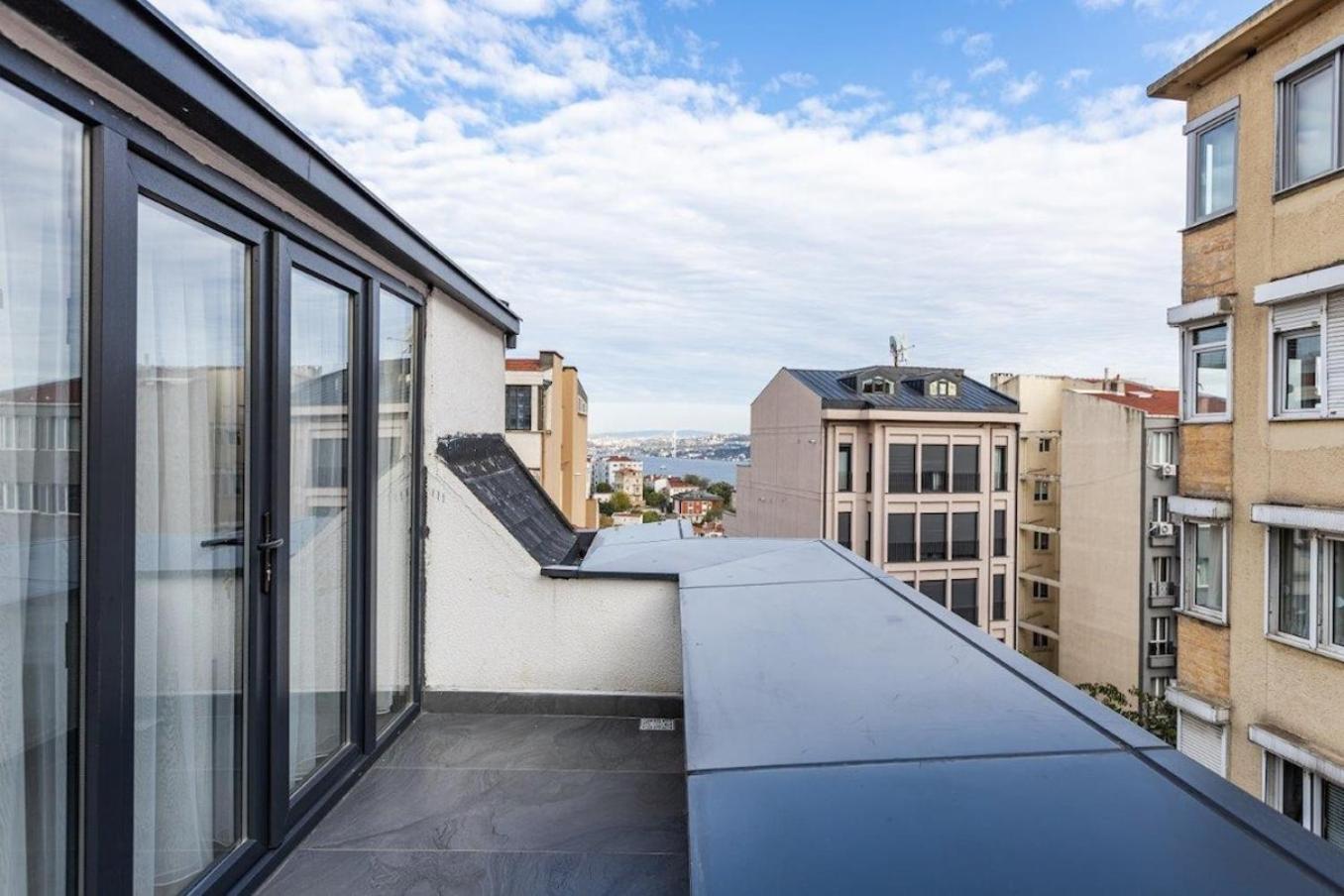 Duplex Penthouse Wparking 3bd2bath Views! #340 * Istanbul
