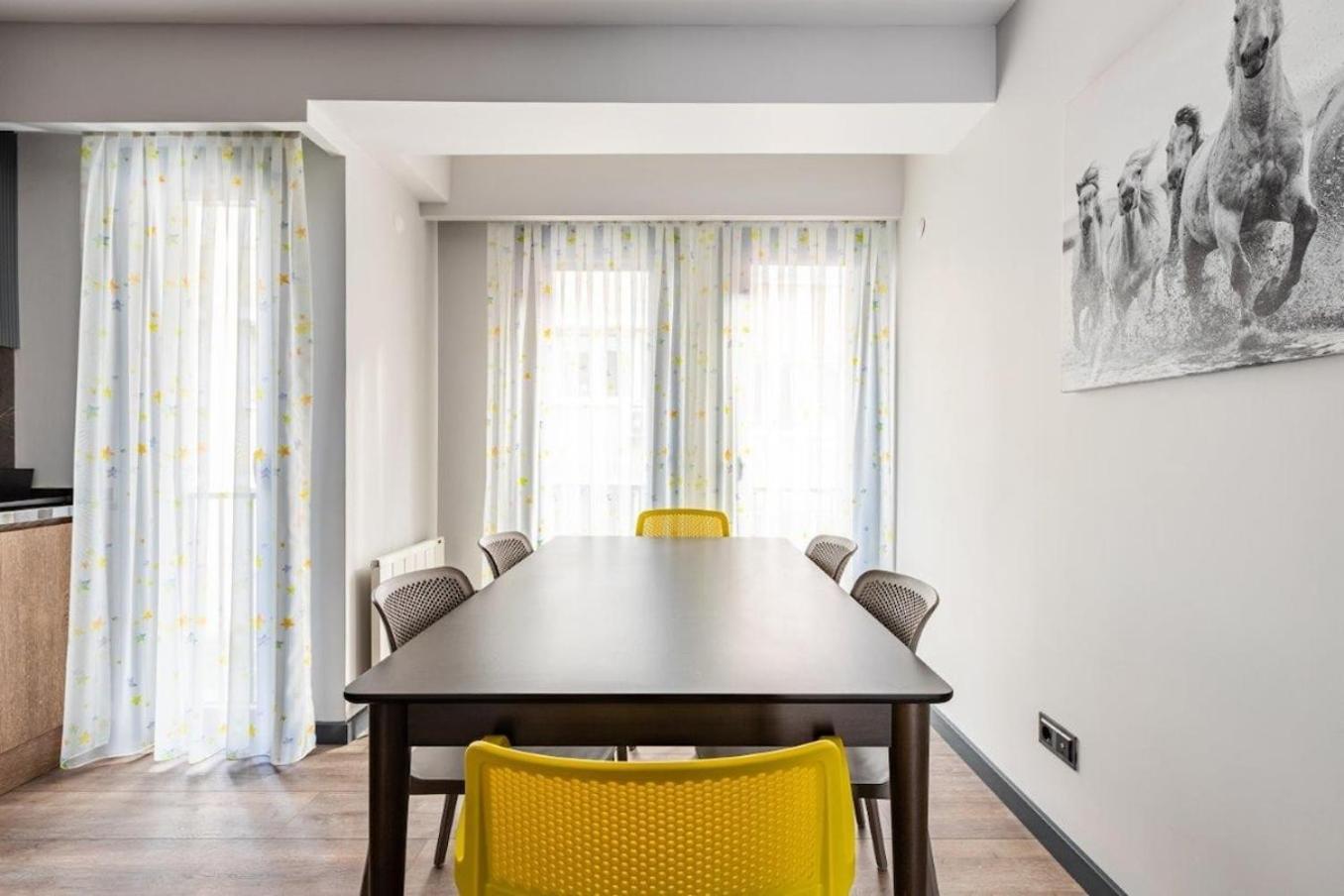 Duplex Penthouse Wparking 3bd2bath Views! #340 Apartment *