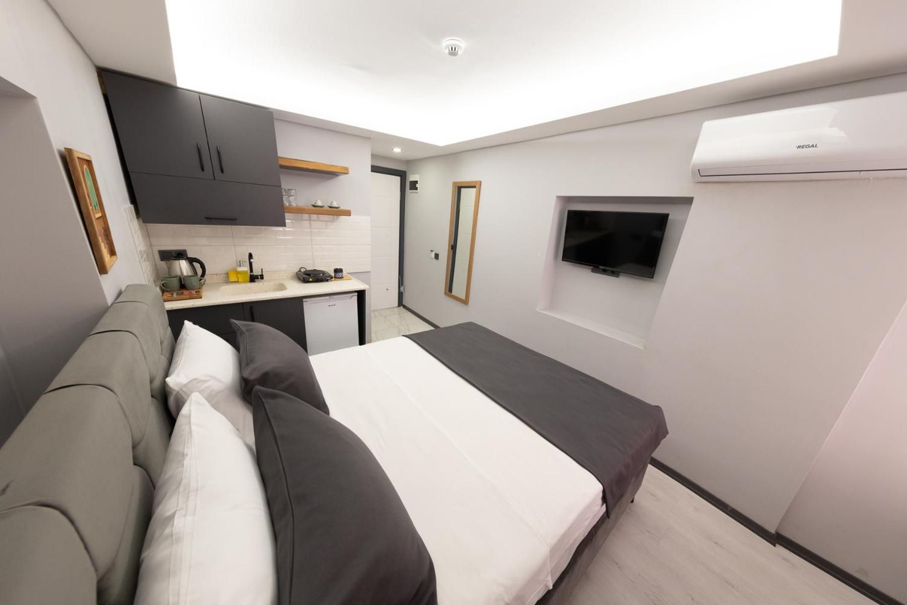 Aya Langa Aparthotel
