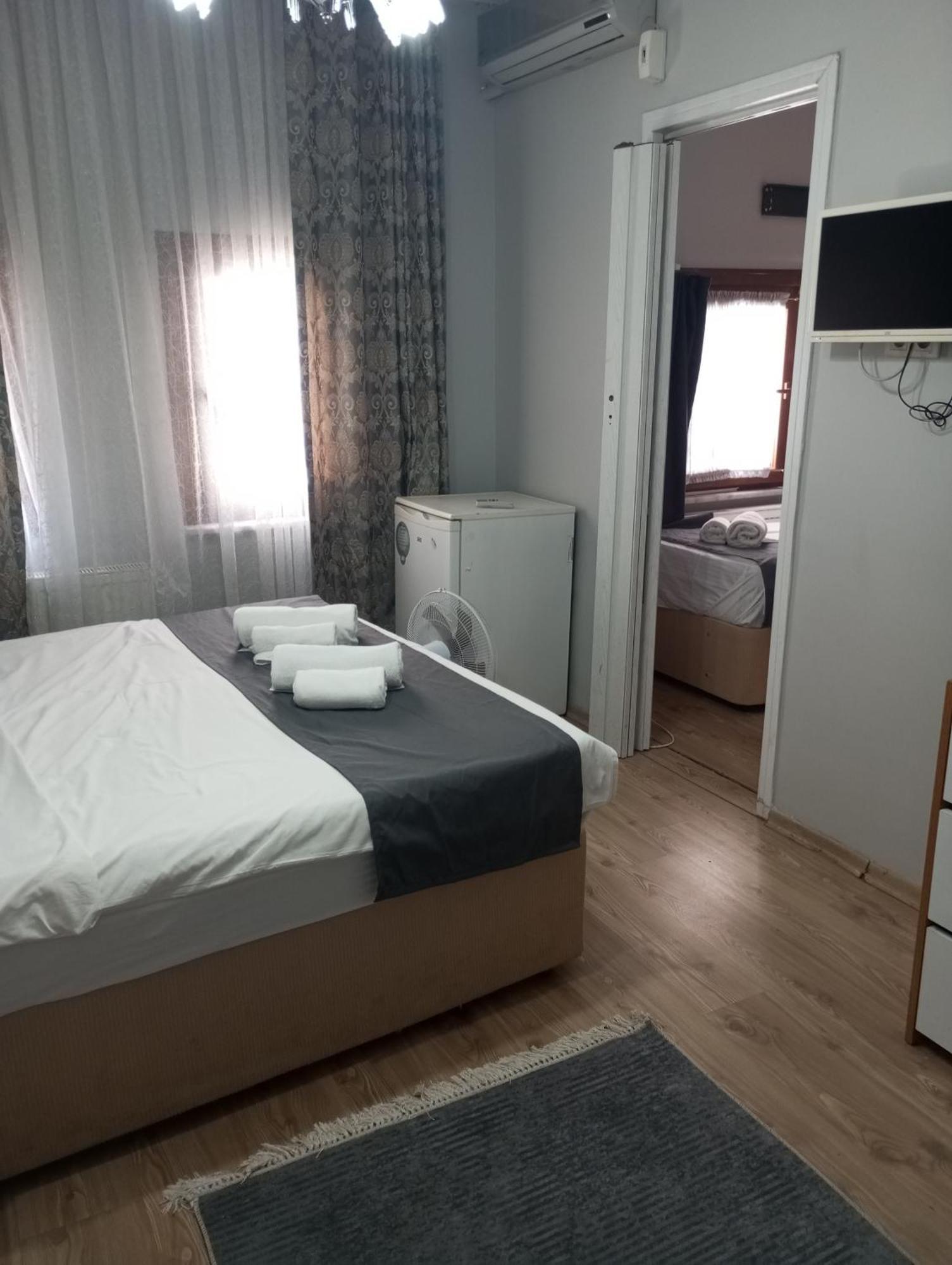 Hotel Rose Bouquets 3*