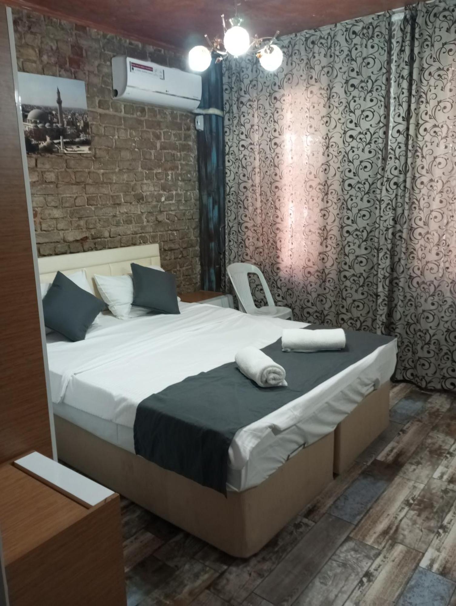 Rose Bouquets Hotel 3*