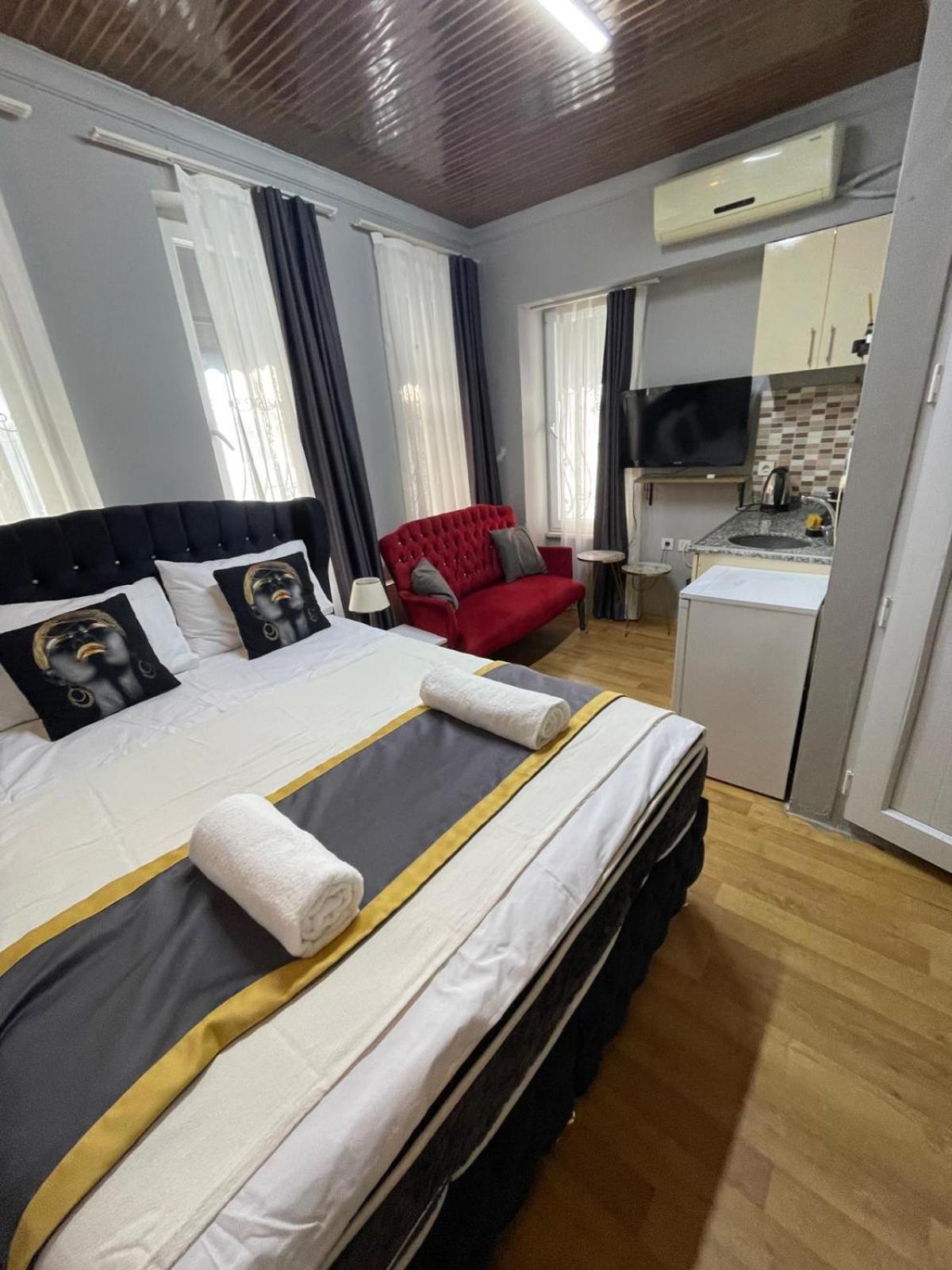 Nefti Red Istanbul