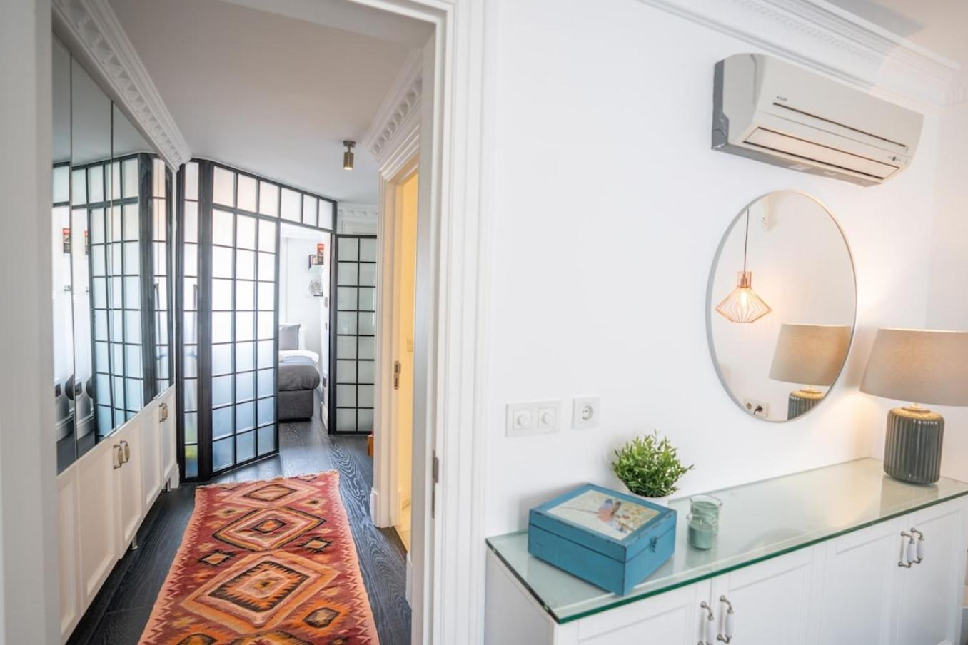 Stylish Duplex In Beyolu With Private Terrace Apartment *