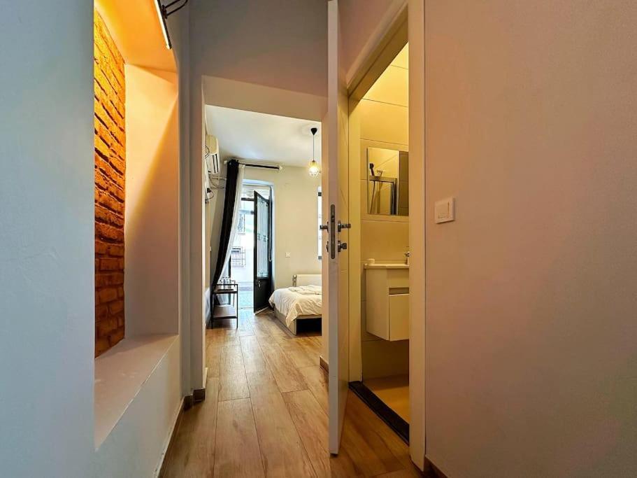 Apartment In Taksim Square