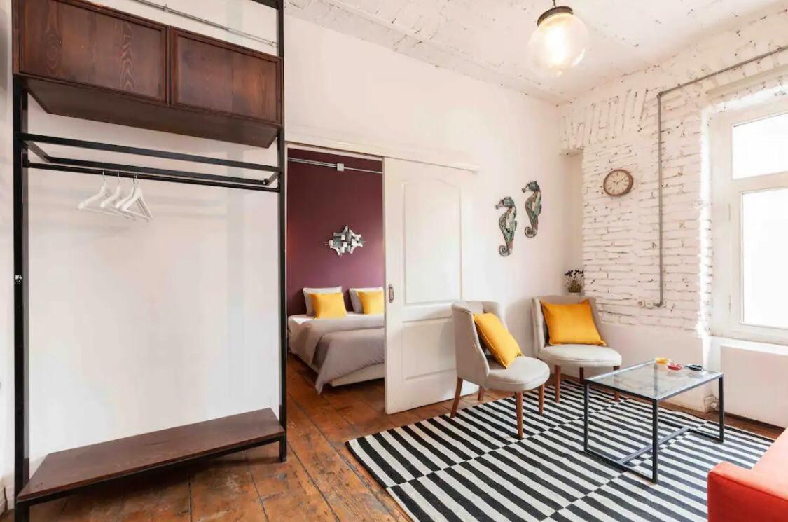 Aparthotel No11 *