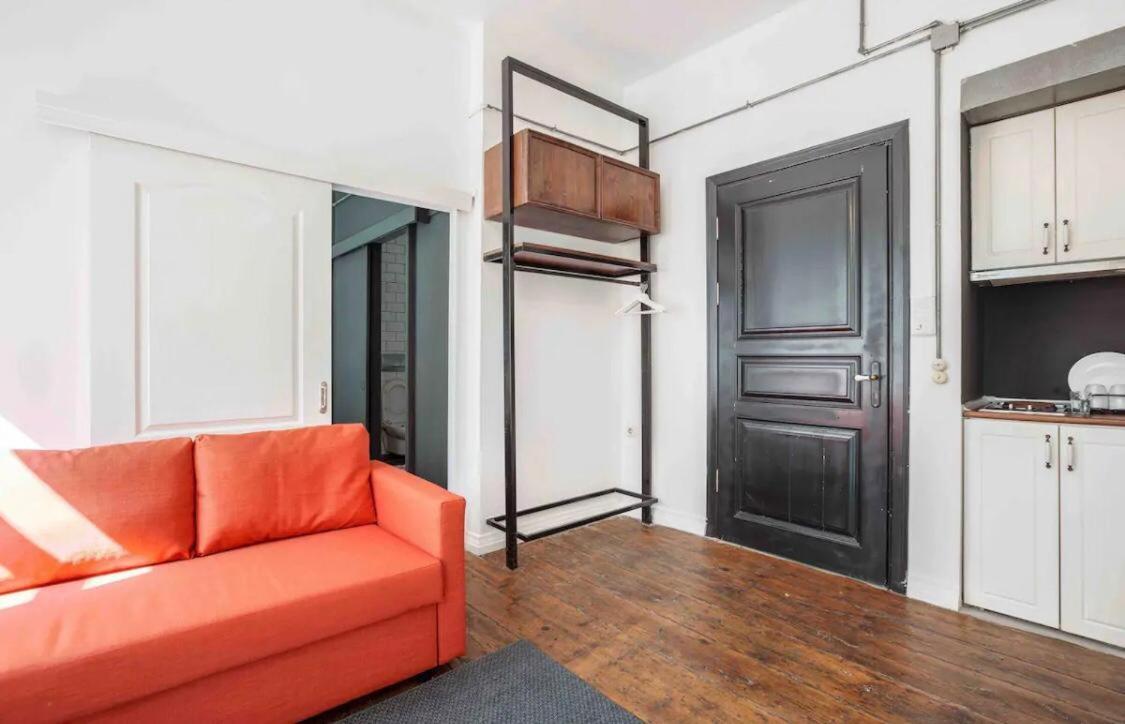 No11 Aparthotel *