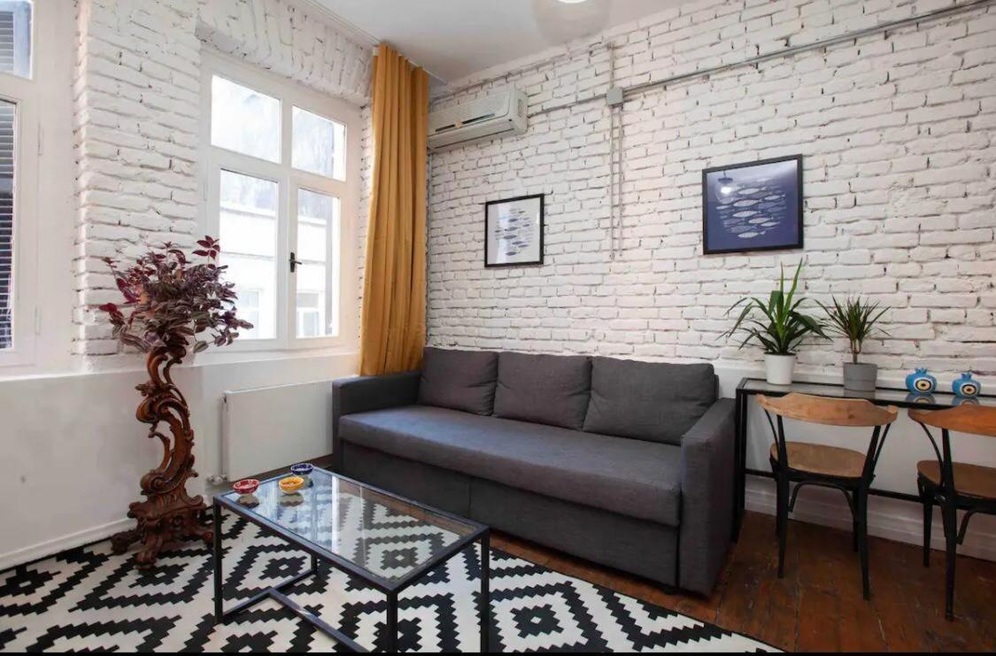 Aparthotel No11 *