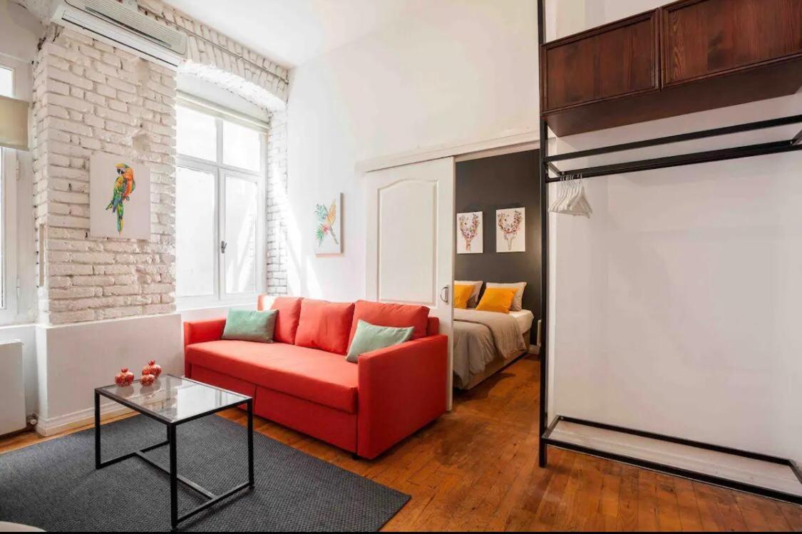 Aparthotel No11 *