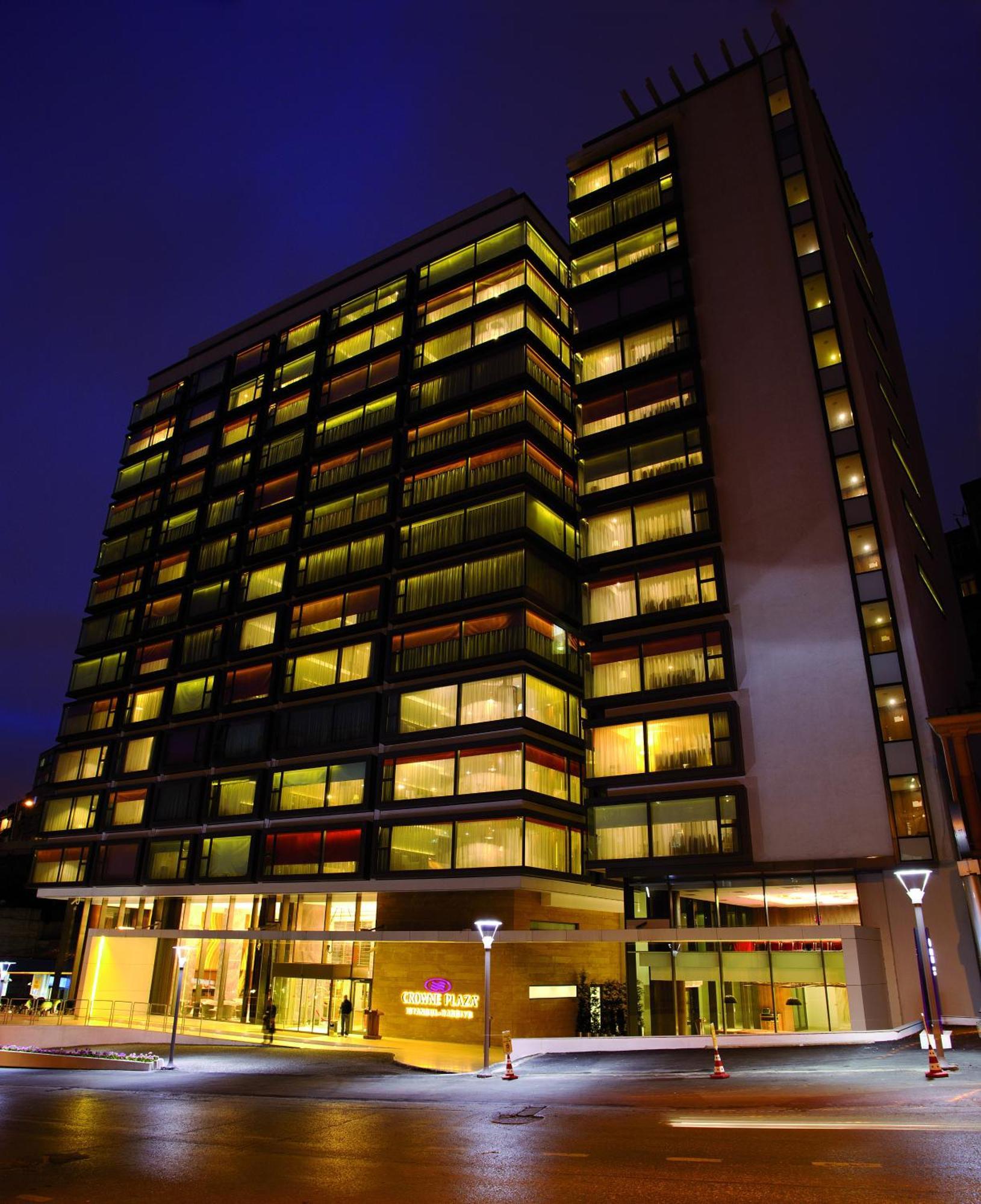 Crowne Plaza Harbiye By Ihg 5*