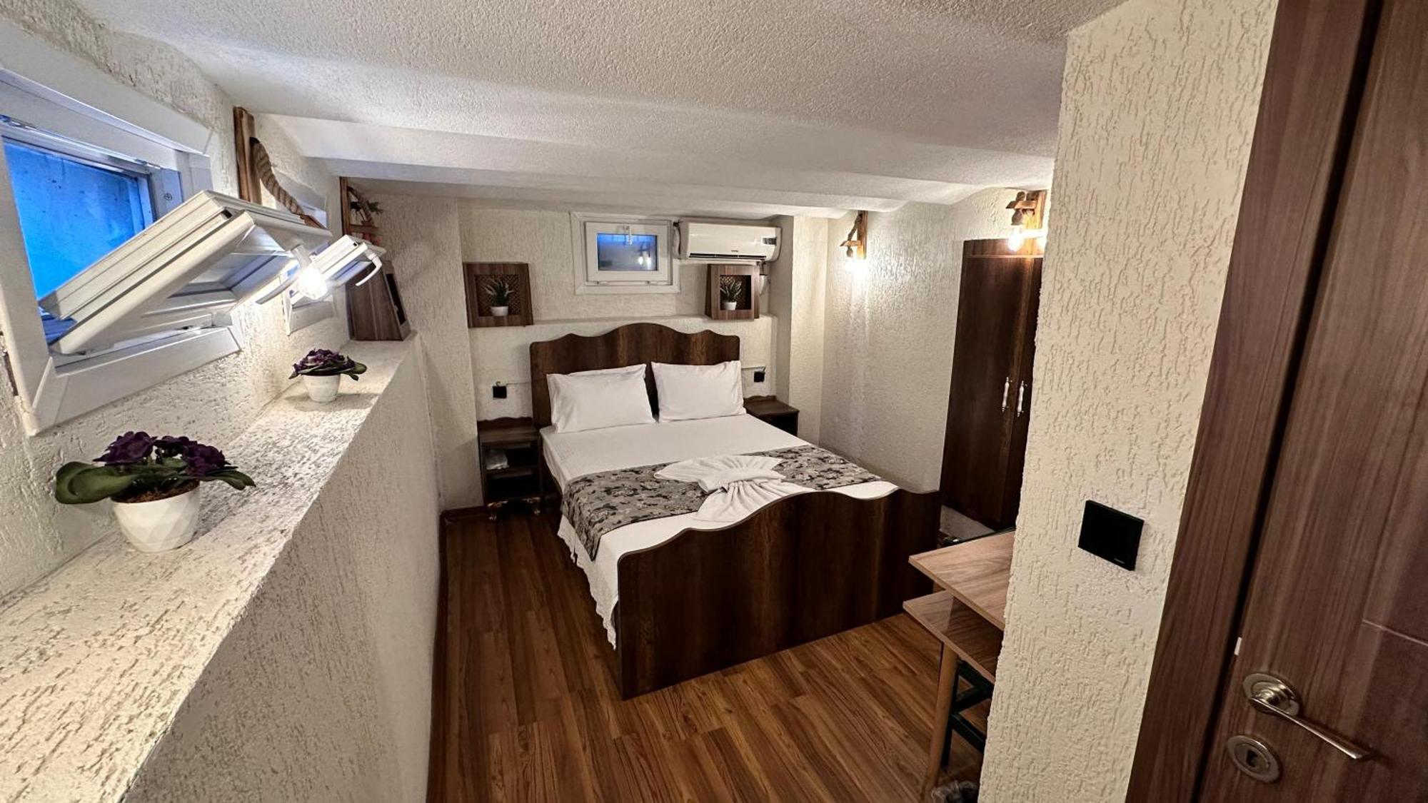 Otel La Vien Old 3*