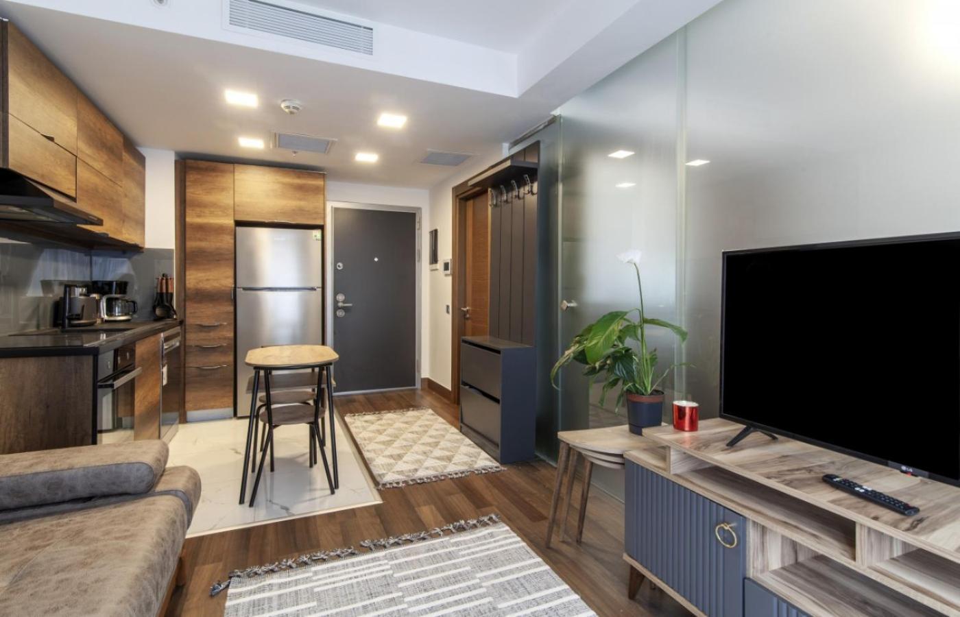 Flat With Excellent Location In Sisli Apartment *