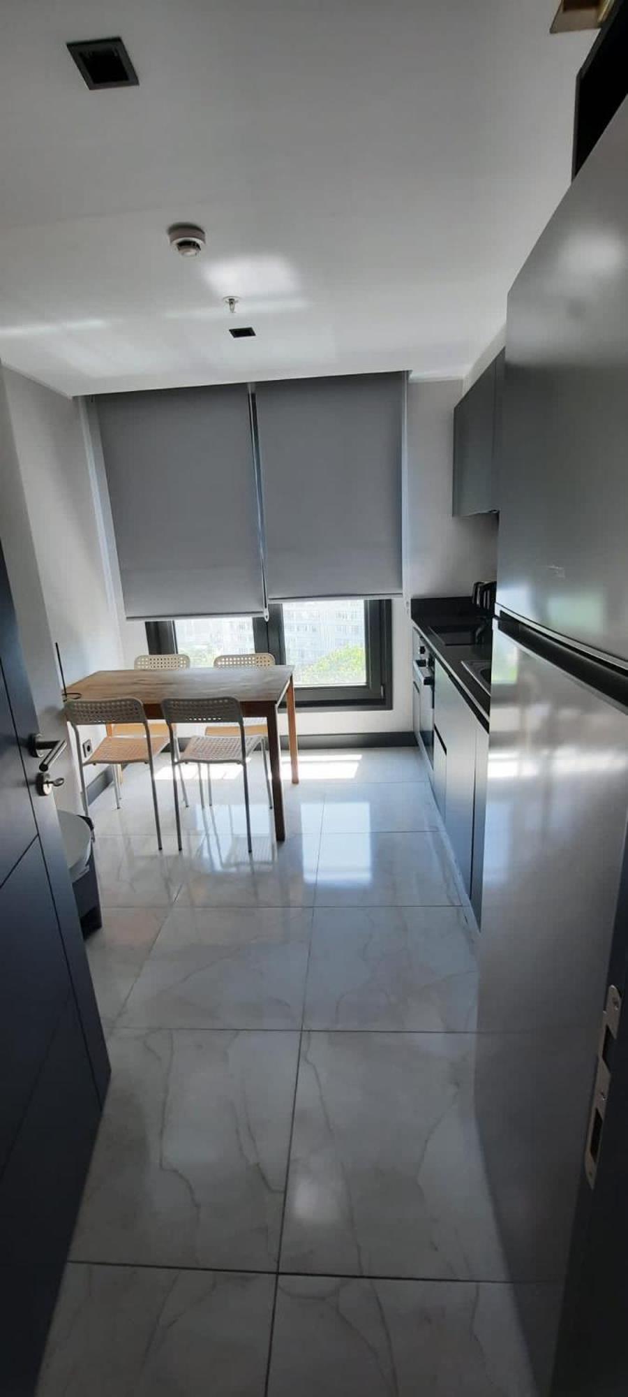 New Modern 2br 2ba Apartment *