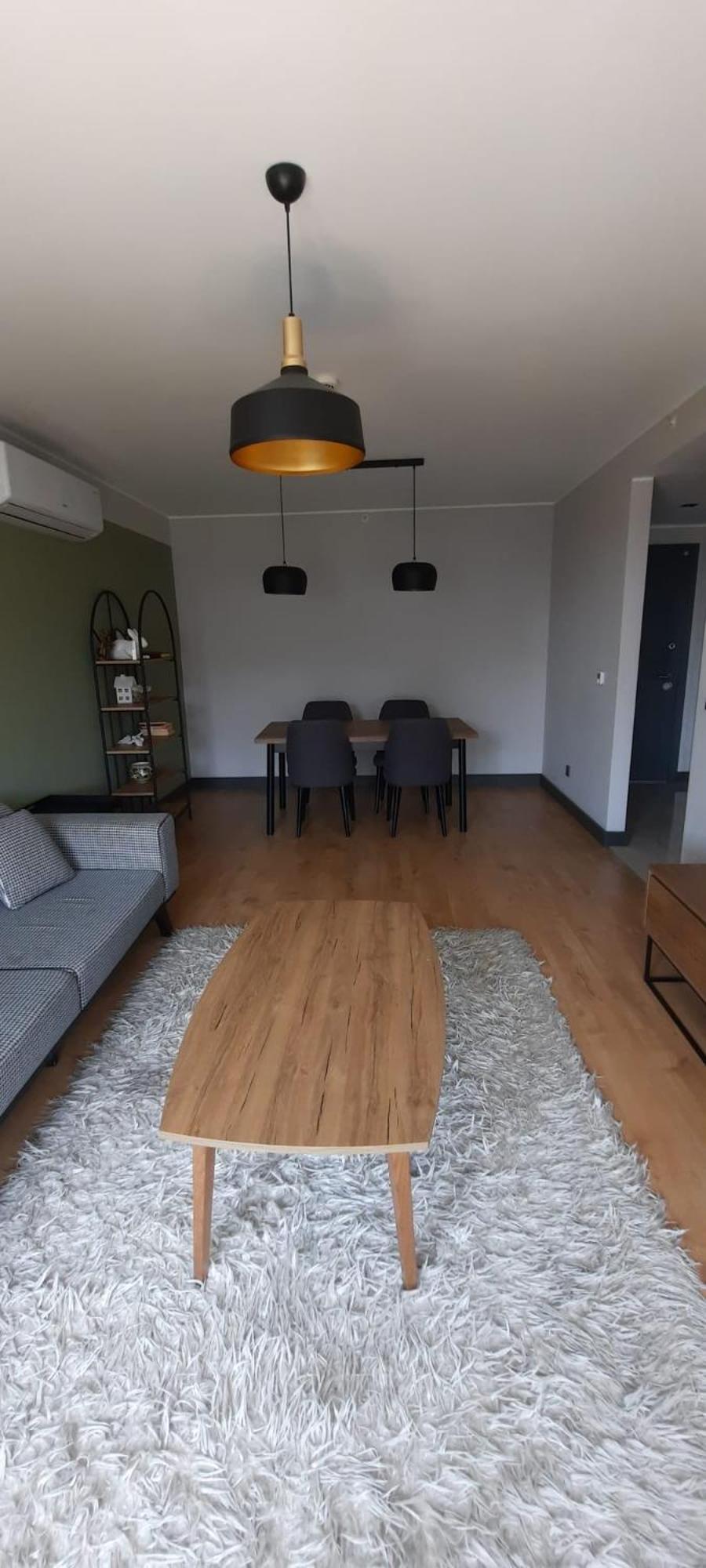 New Modern 2br 2ba