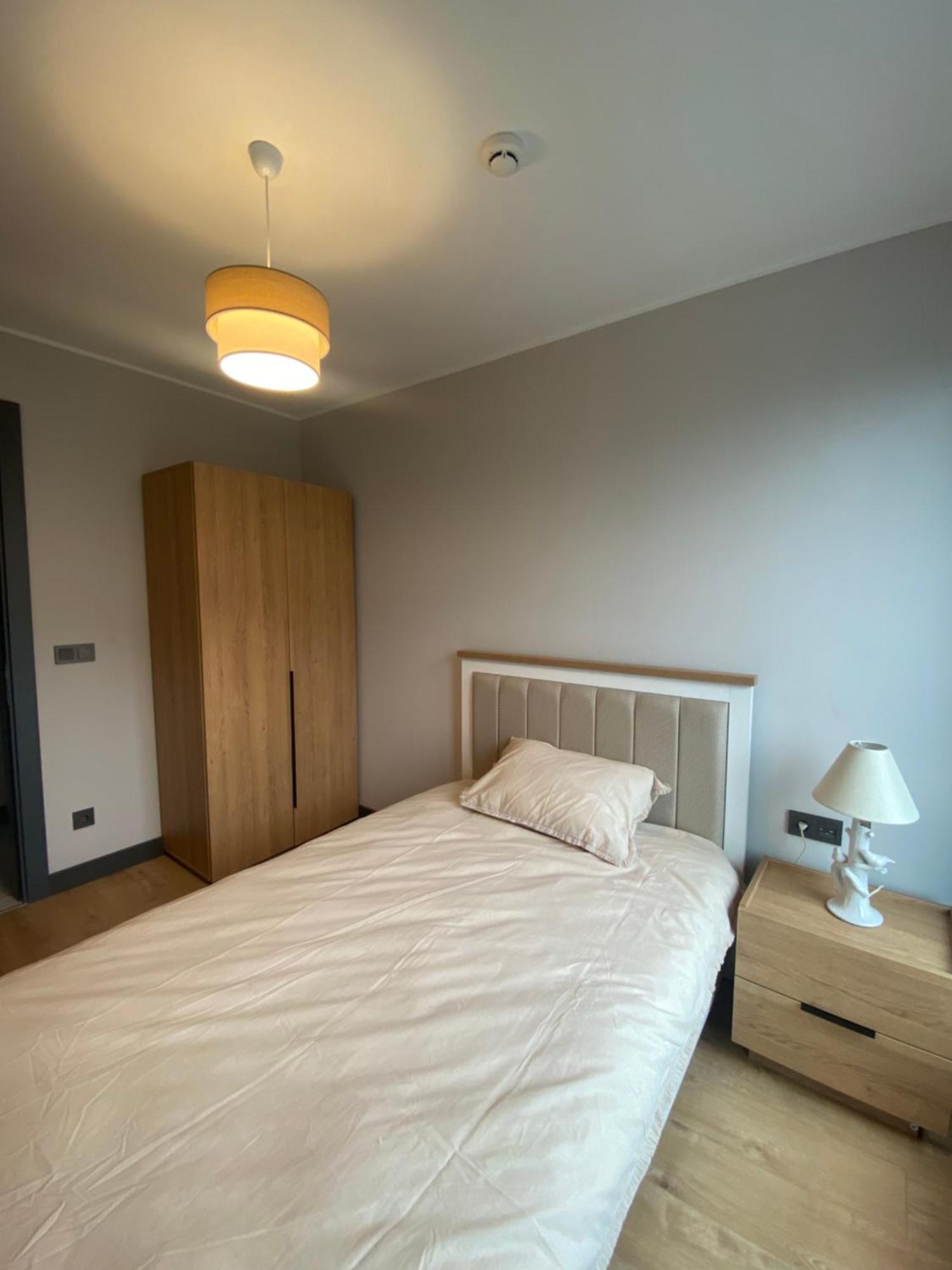 Apartment New Modern 2br 2ba *