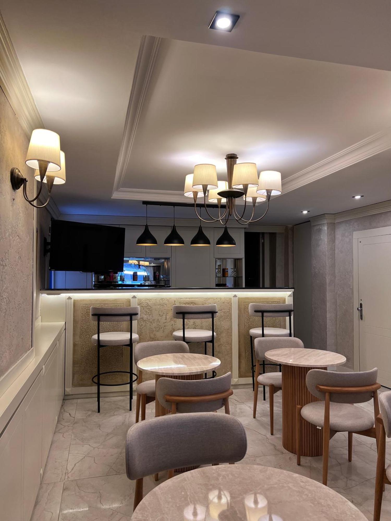 Hotel Gul 2*