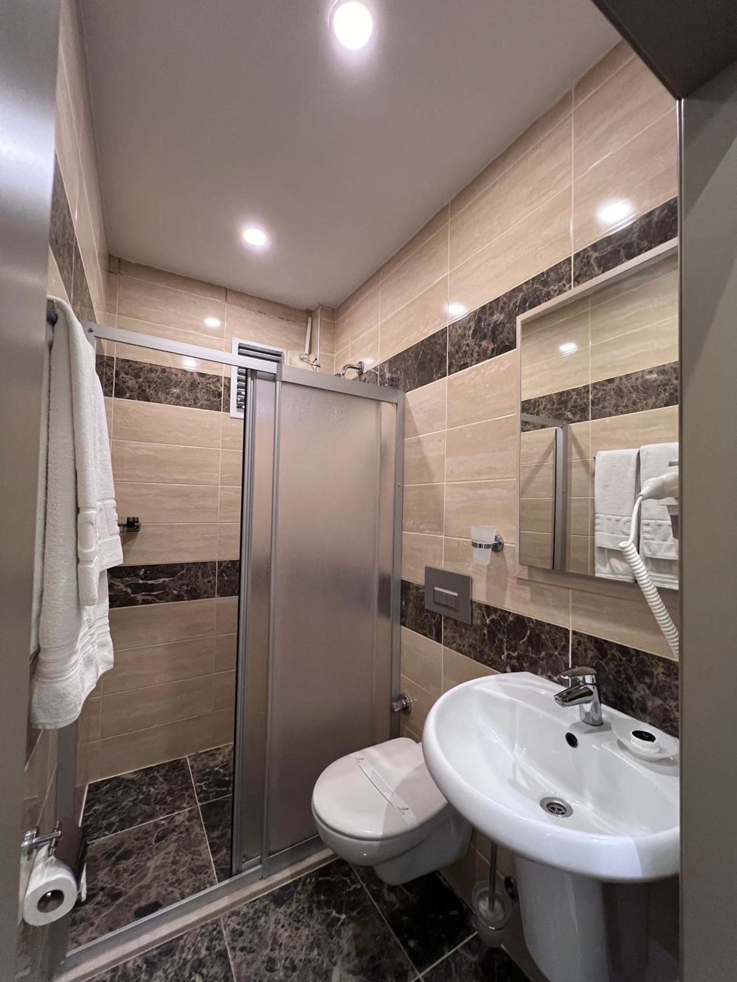Otel Gul