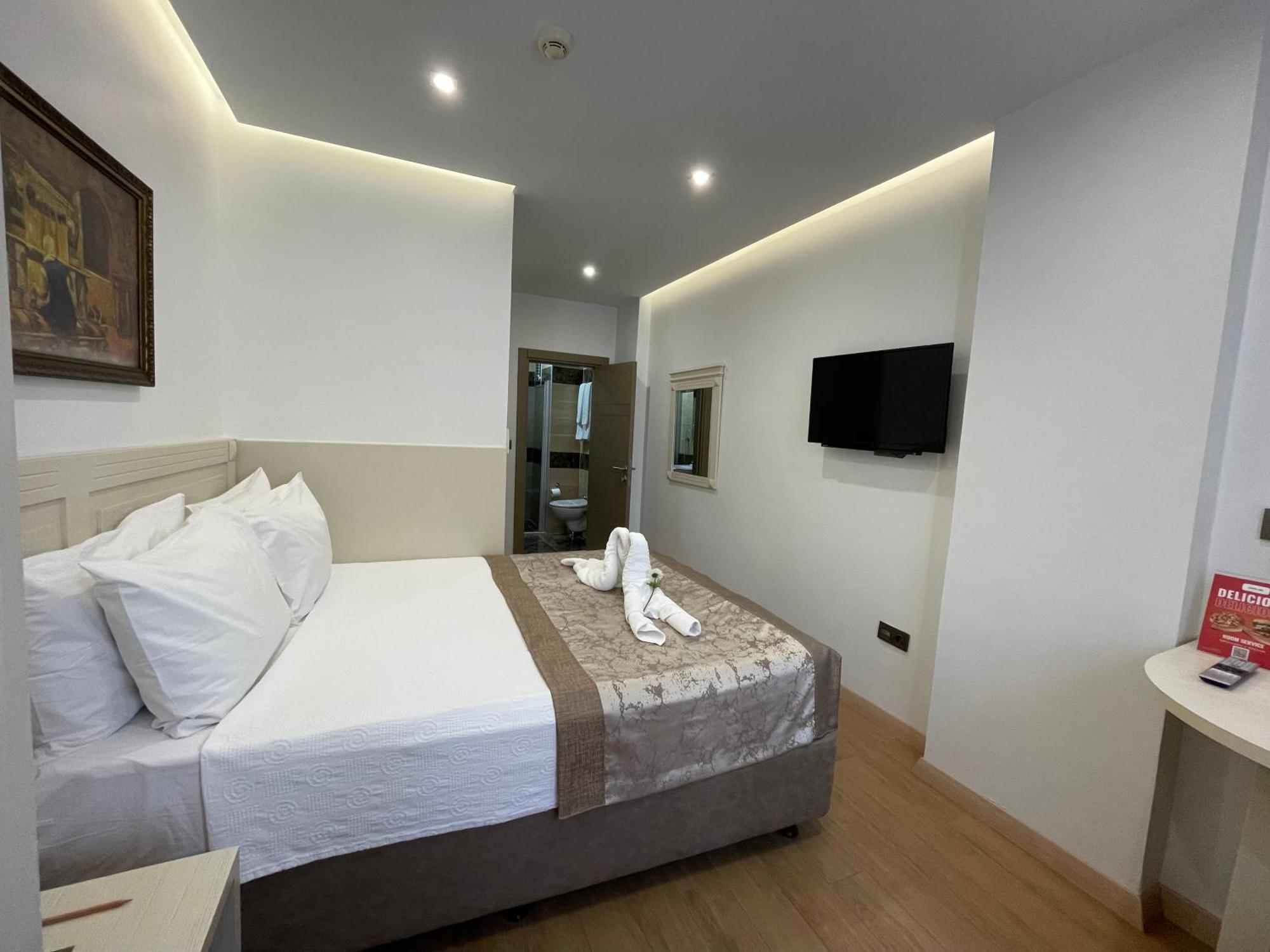Hotel Gul 2*