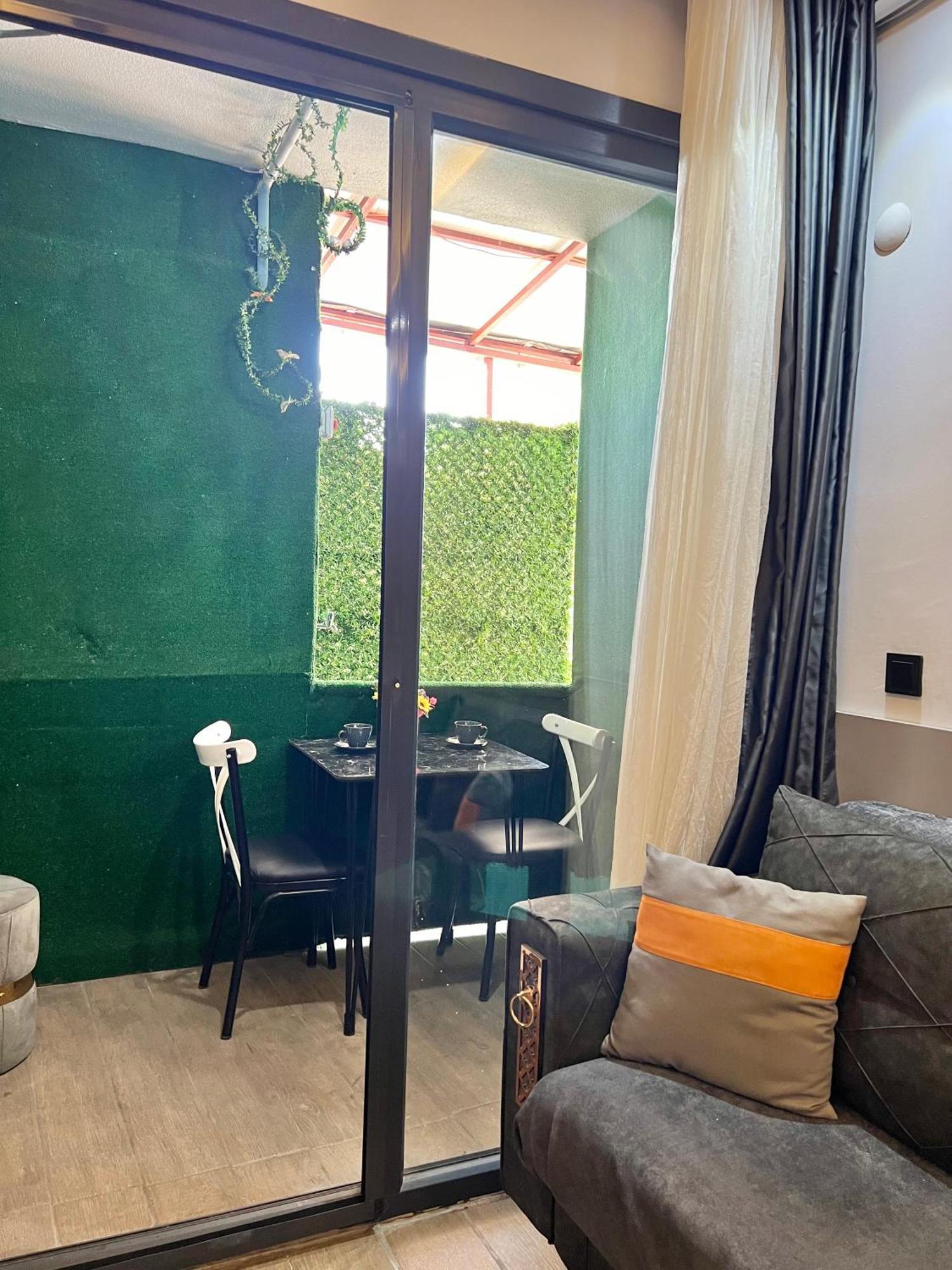 Aparthotel Taksim Larissa 2*