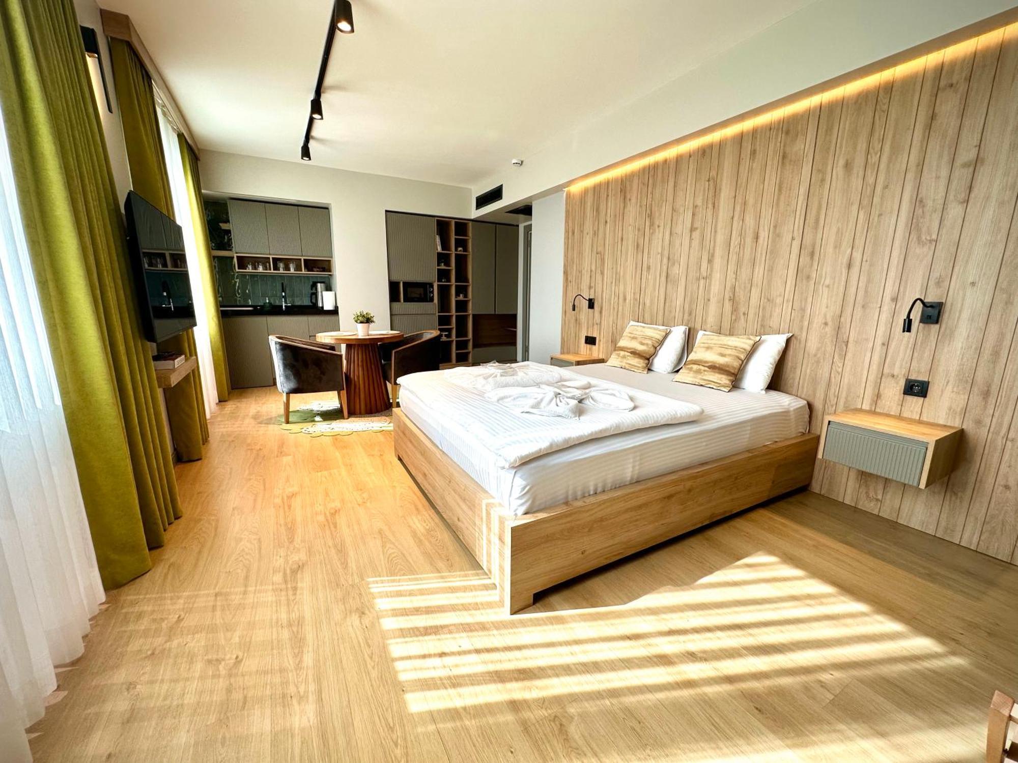Dream House 22 * Istanbul