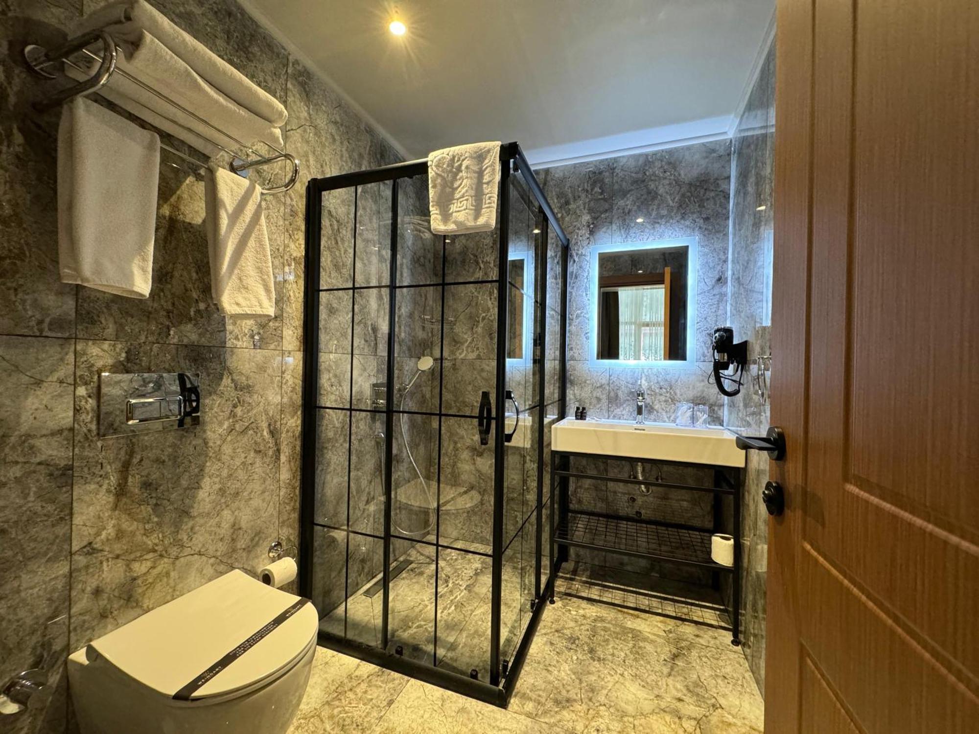Weingart Hotel Istanbul