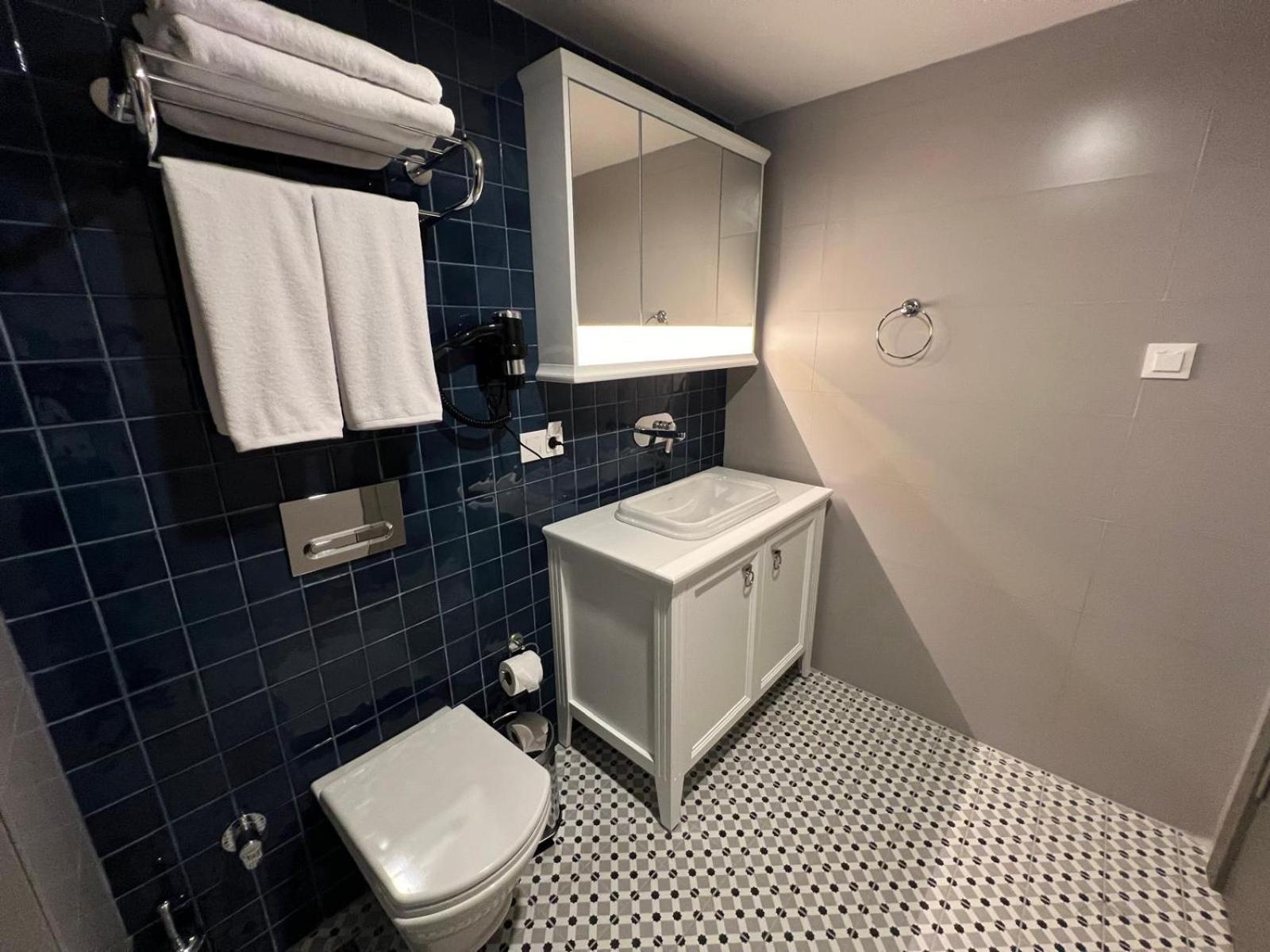 Hotel Weingart Istanbul