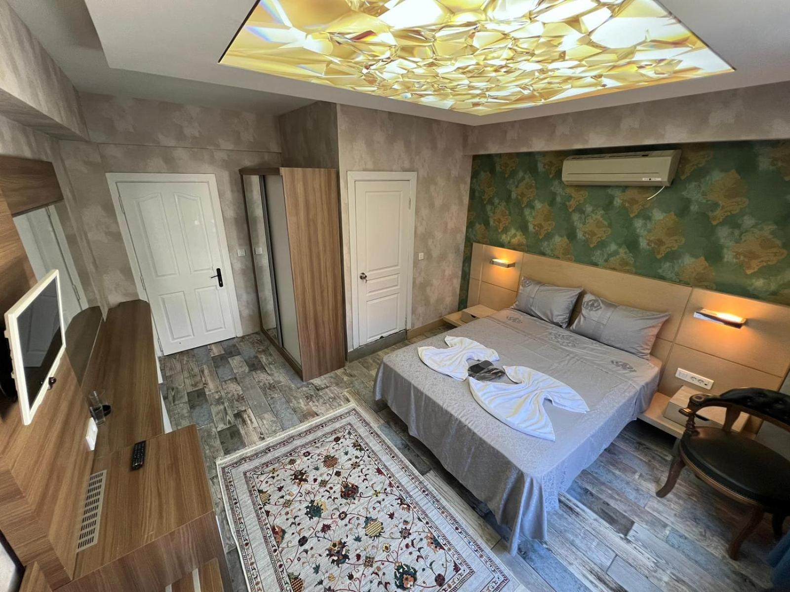 Aparthotel Feridiye 71 3*