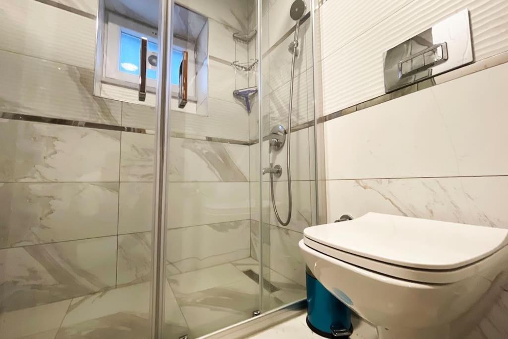 Charming With Fast Wifi And Ac Near Nisantasi And Taksim #101 Apartment Istanbul