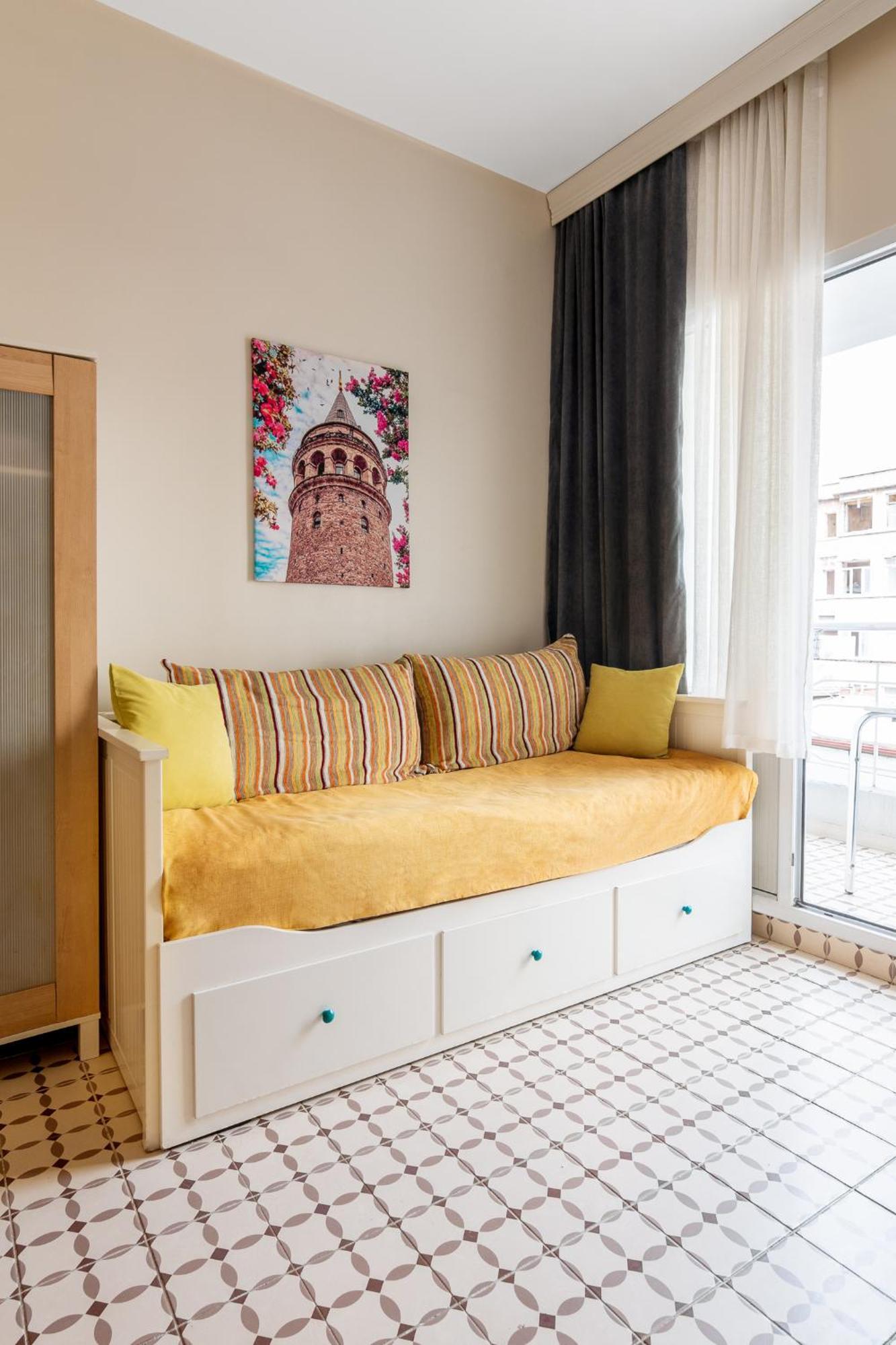 Apartment Taksim Blue *