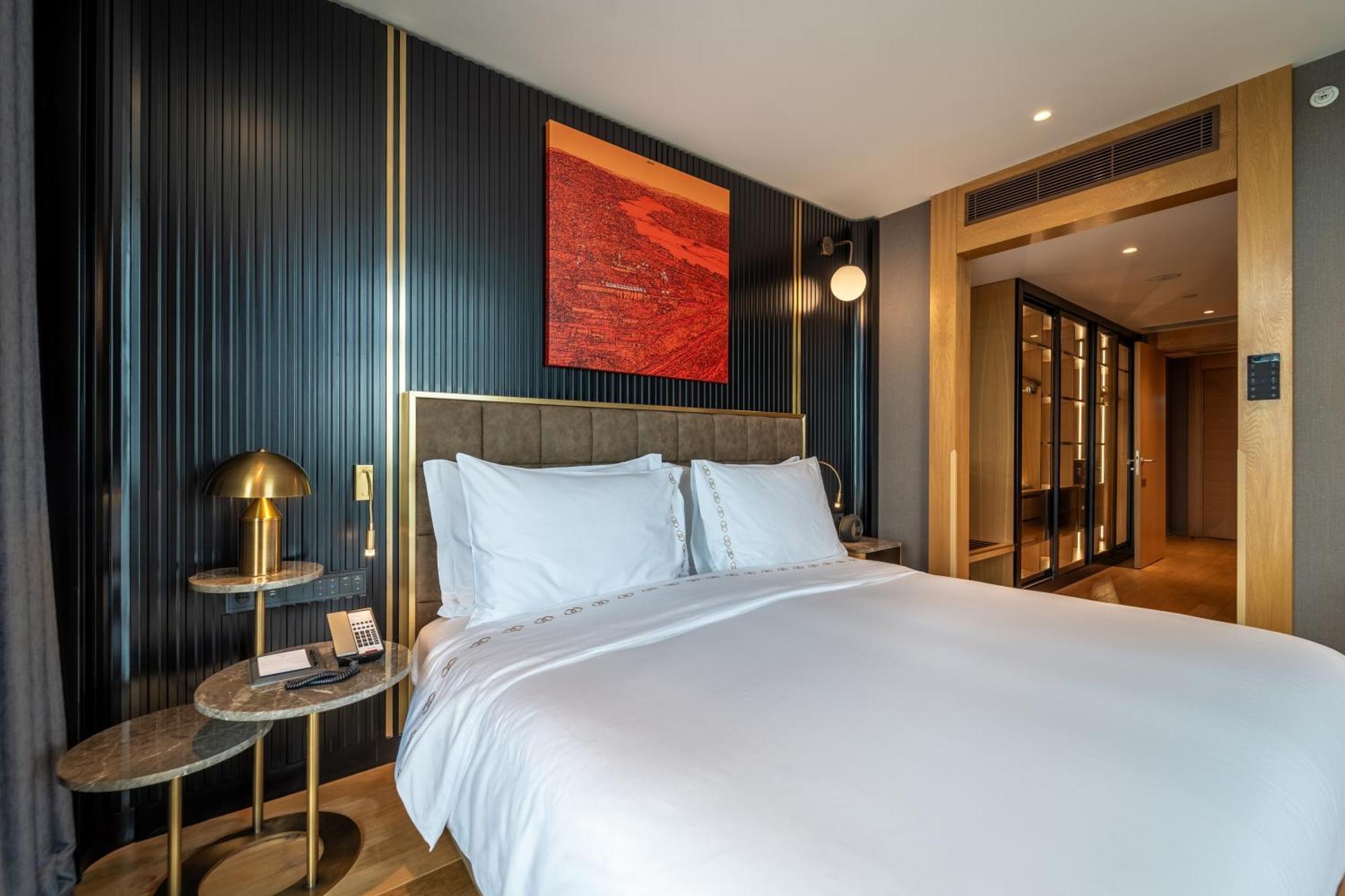 Sofitel Taksim 5*