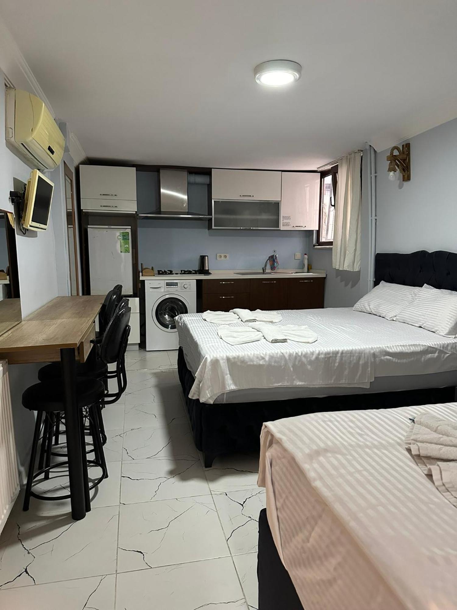 Apartment Awwa *