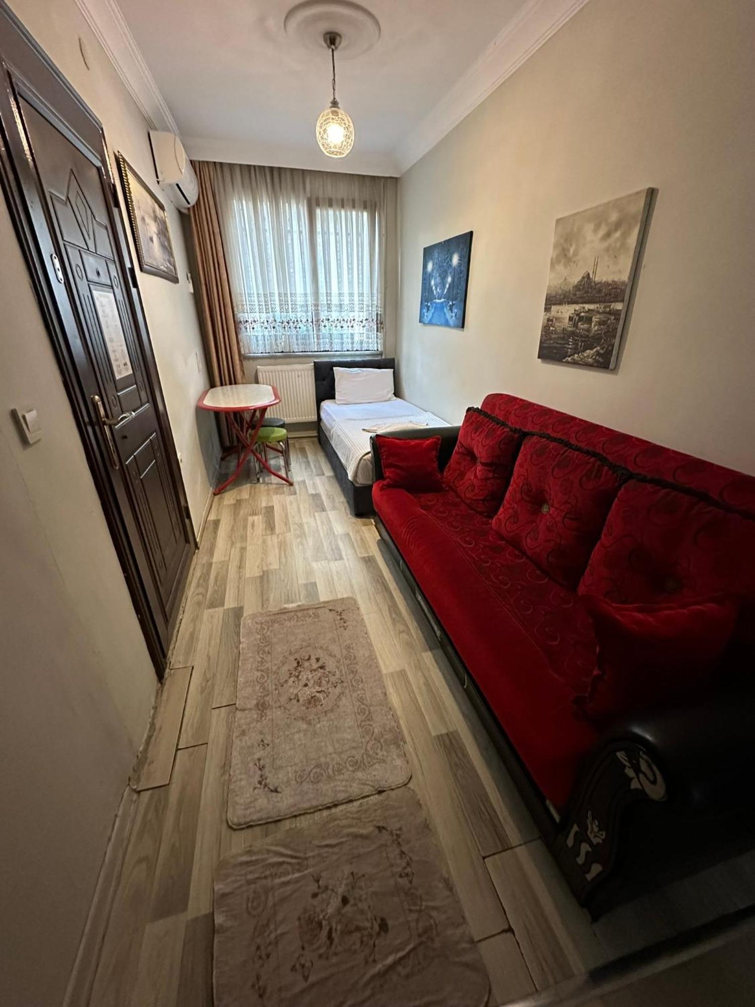 Awwa Apartment *