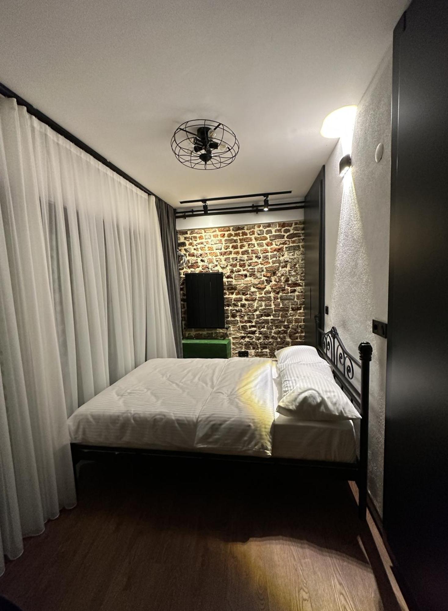 Alness Aparthotel *