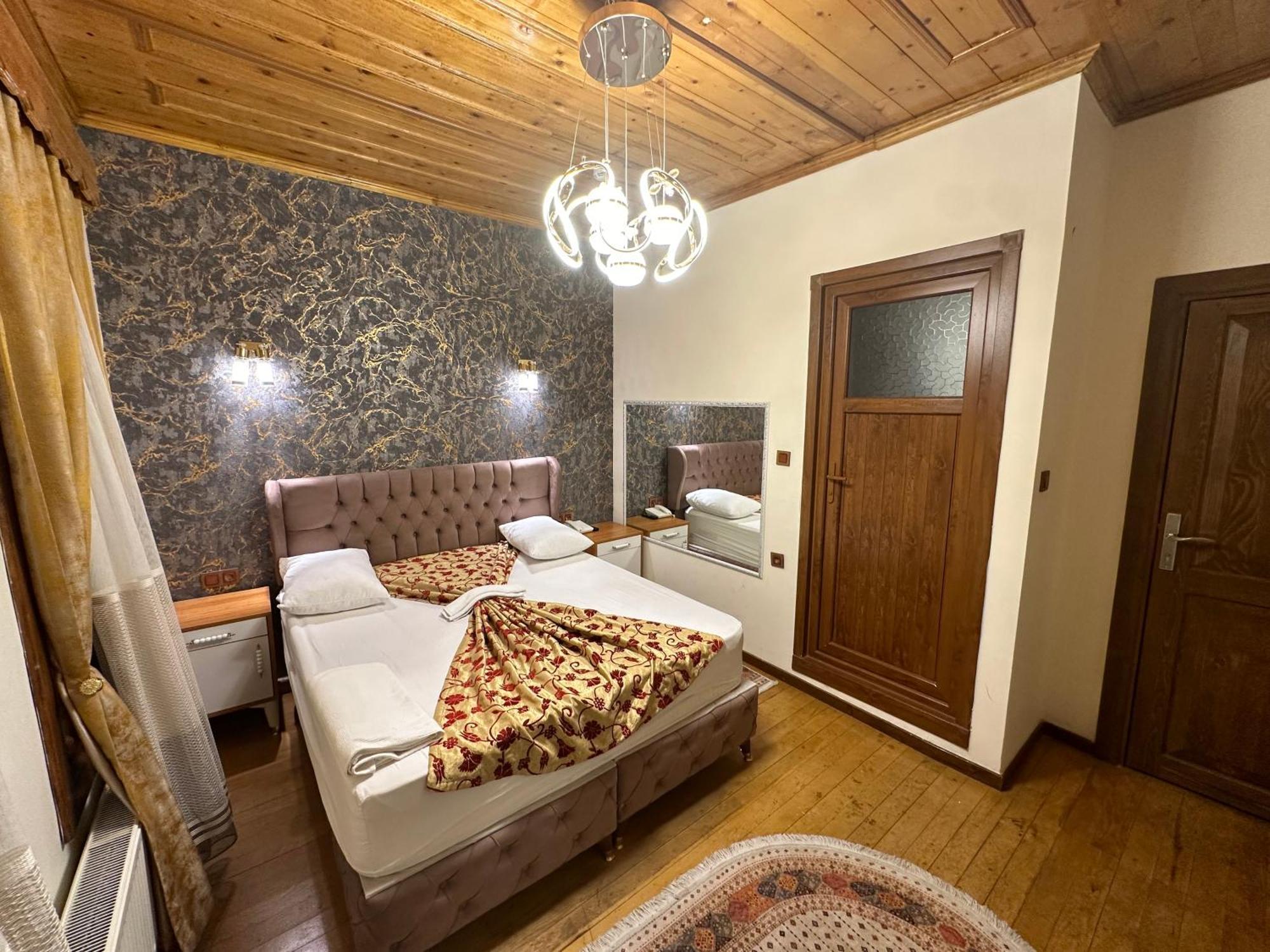 Hotel Guer Royal Aparts