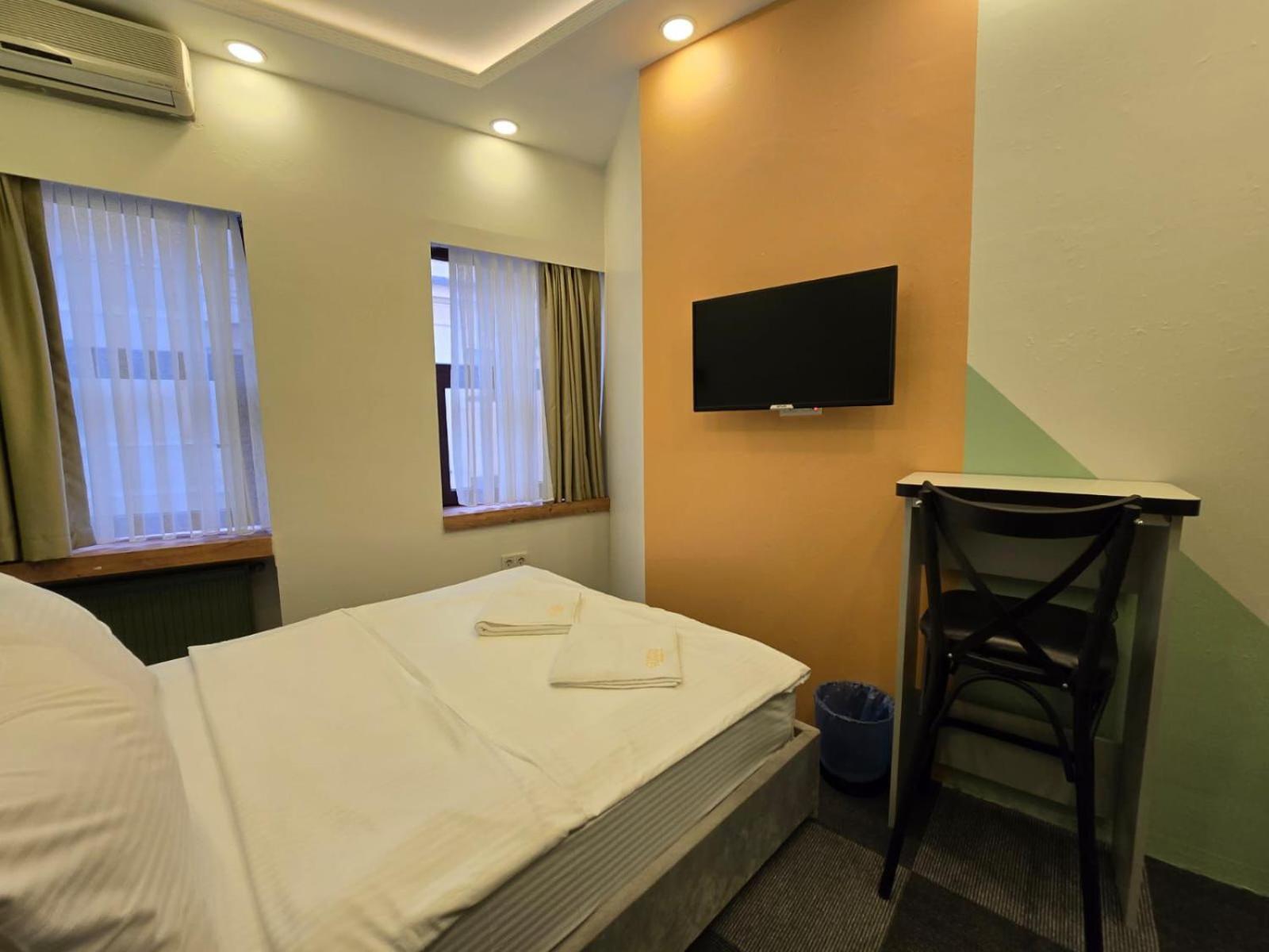 Grand Rafinn Boutique Hotel