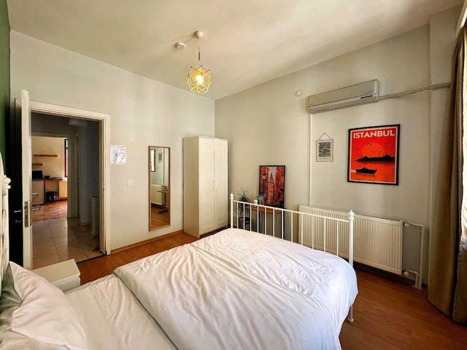 Triplex In Taksim Square With 4 Bedroom * Istanbul