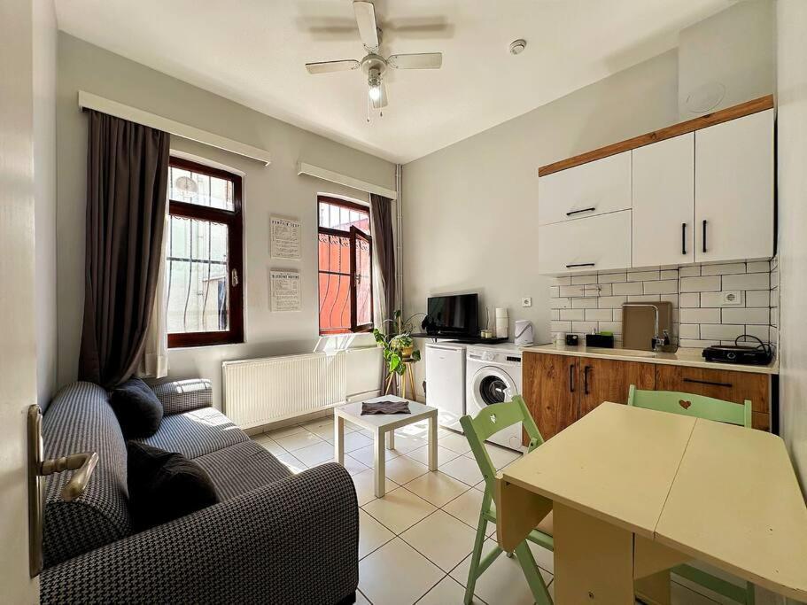 Villa Triplex In Taksim Square With 4 Bedroom *